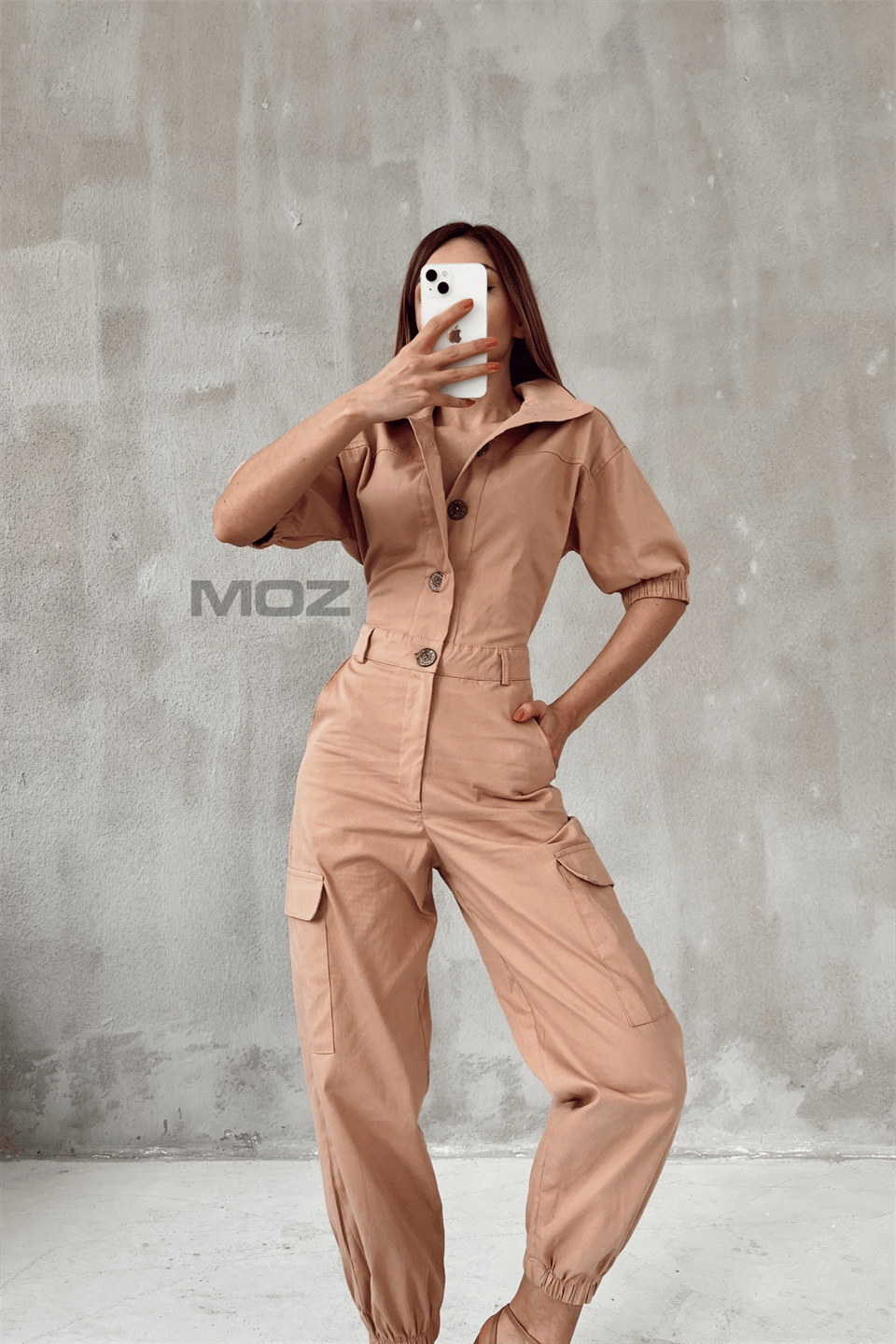 Önü Düğme Detaylı Arkası Cepli Tulum BB27495