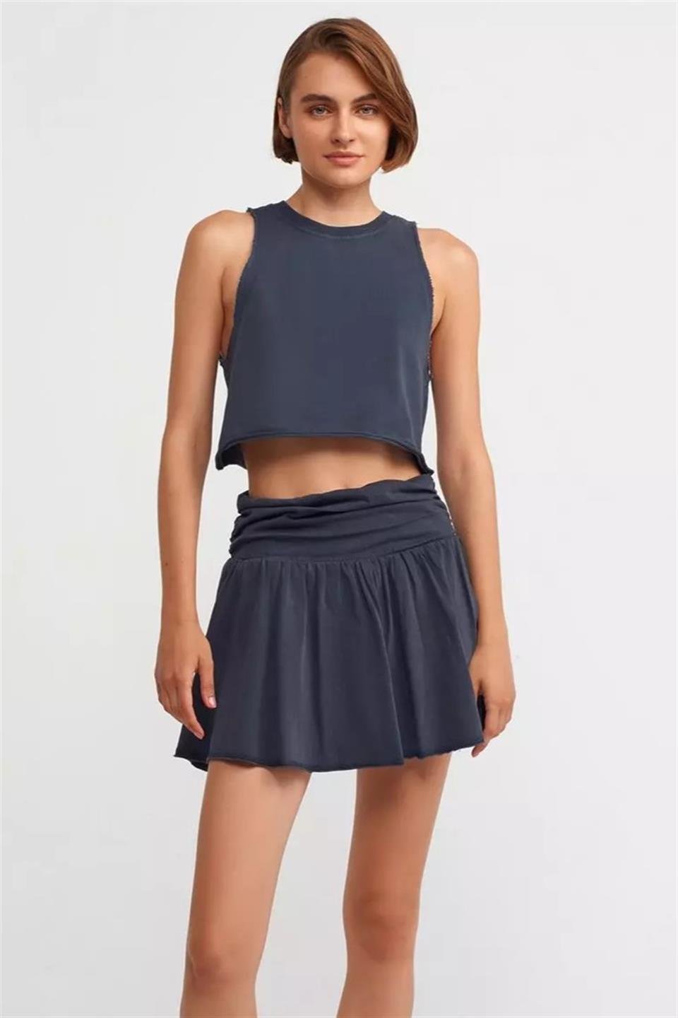 Yıkamalı Kolsuz Crop Top DL20676