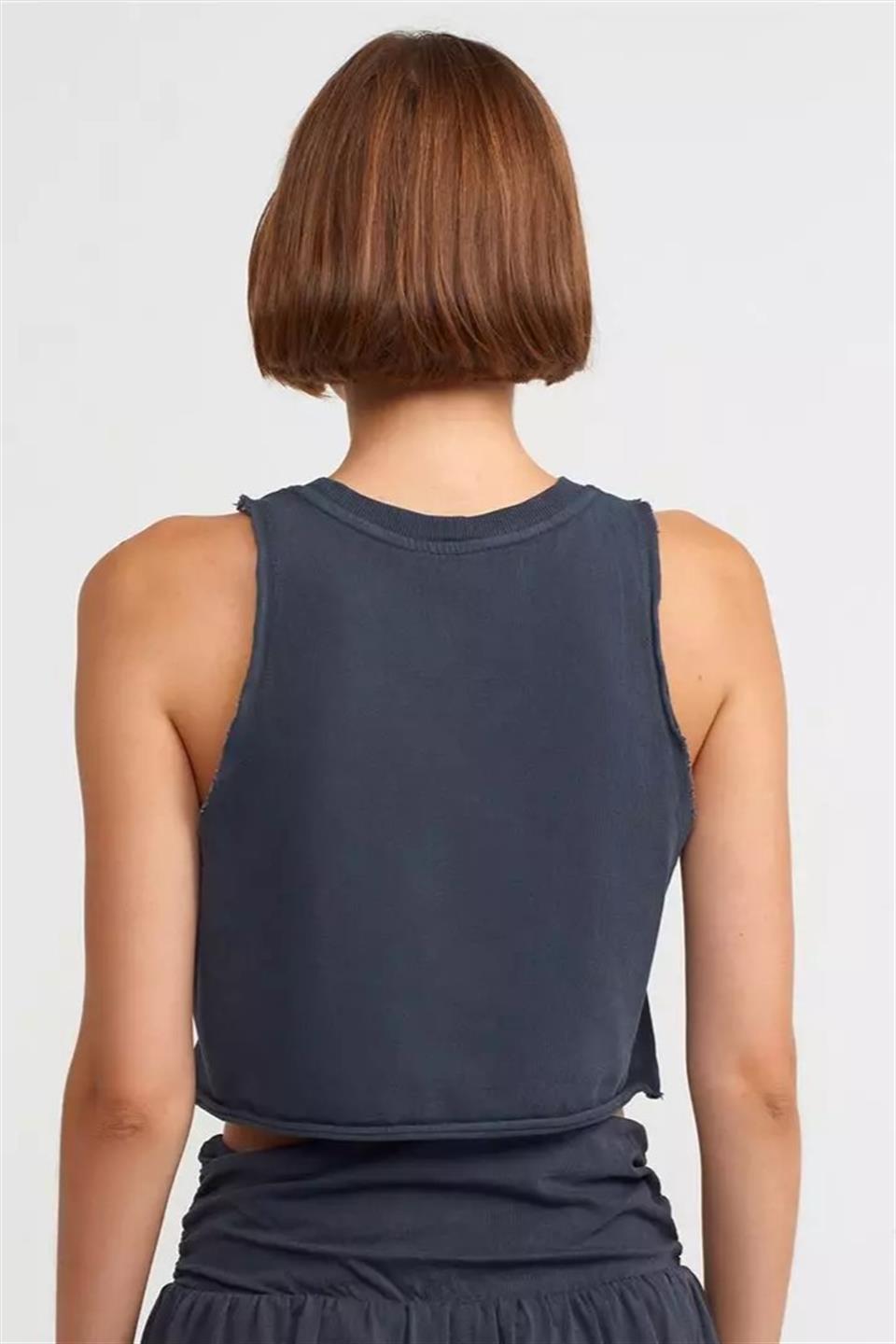 Yıkamalı Kolsuz Crop Top DL20676
