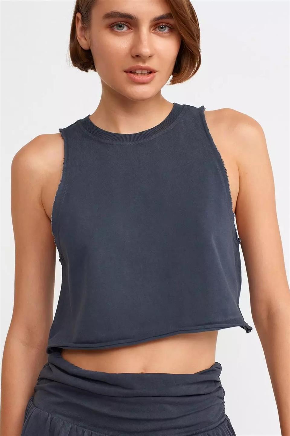 Yıkamalı Kolsuz Crop Top DL20676