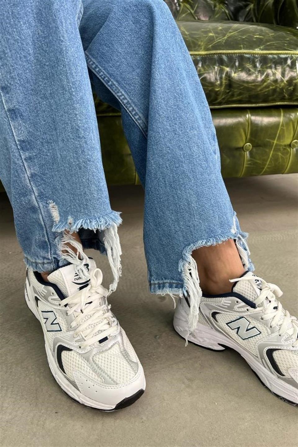 Yüksek Bel Straight Paçası Kesik Jean LC2860-01