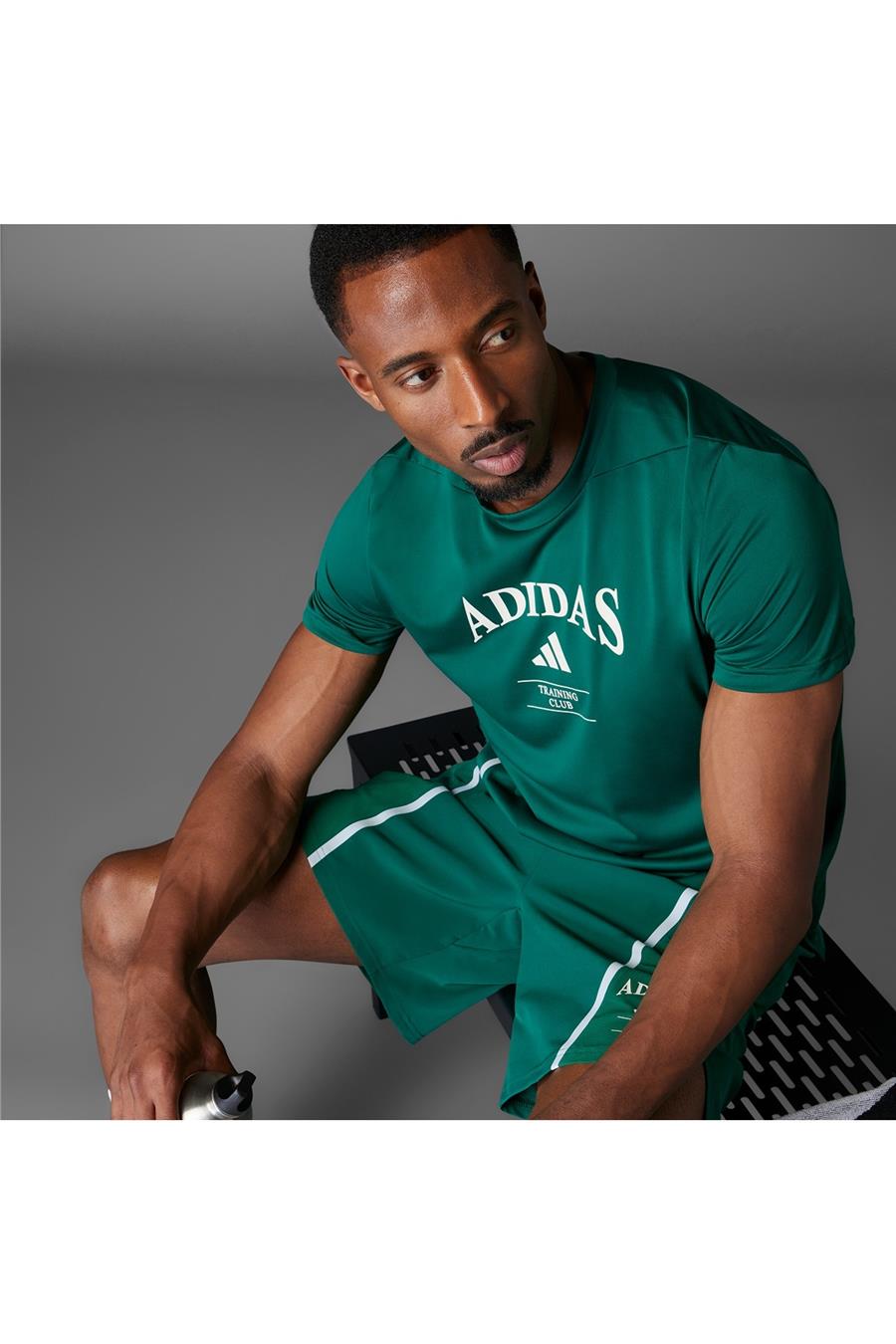 adidas  Erkek  T-shirt D4T HERITAGE TEE JE8230