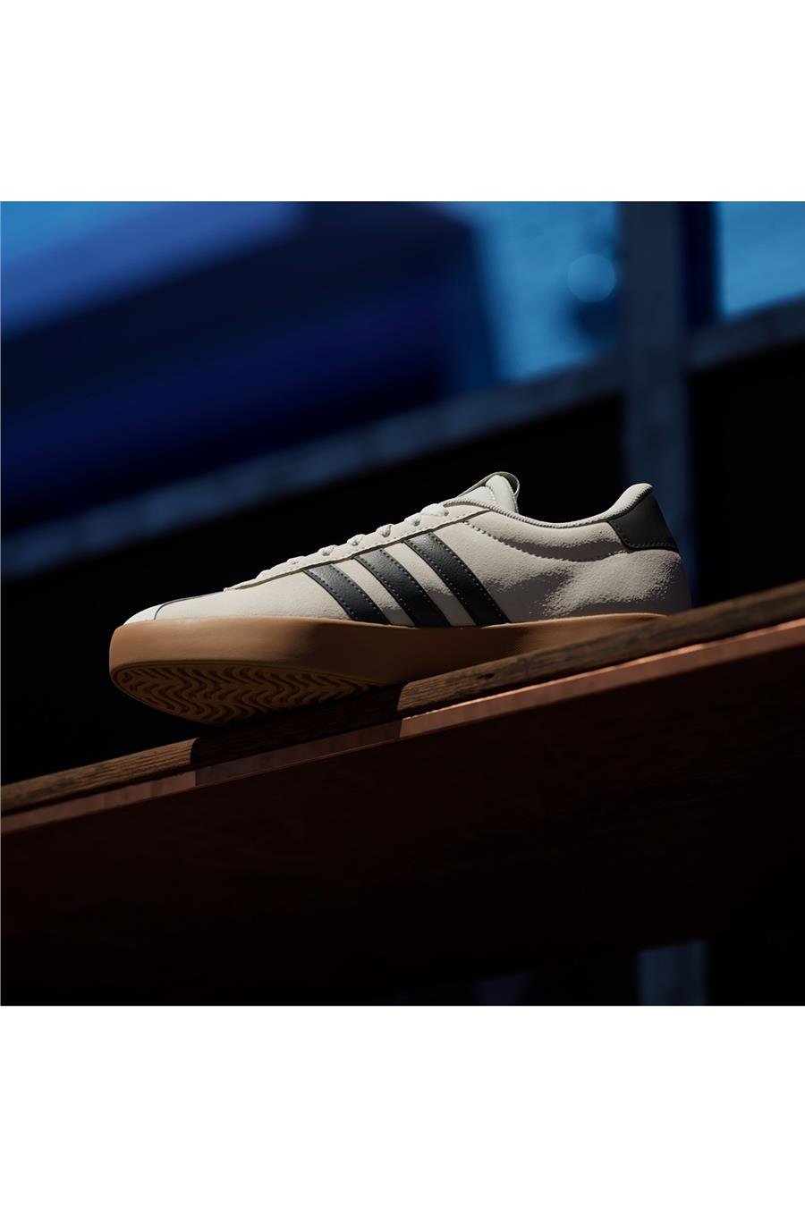 adidas  Kadın  Yürüyüş Ayakkabısı VL COURT 3.0 JP5351
