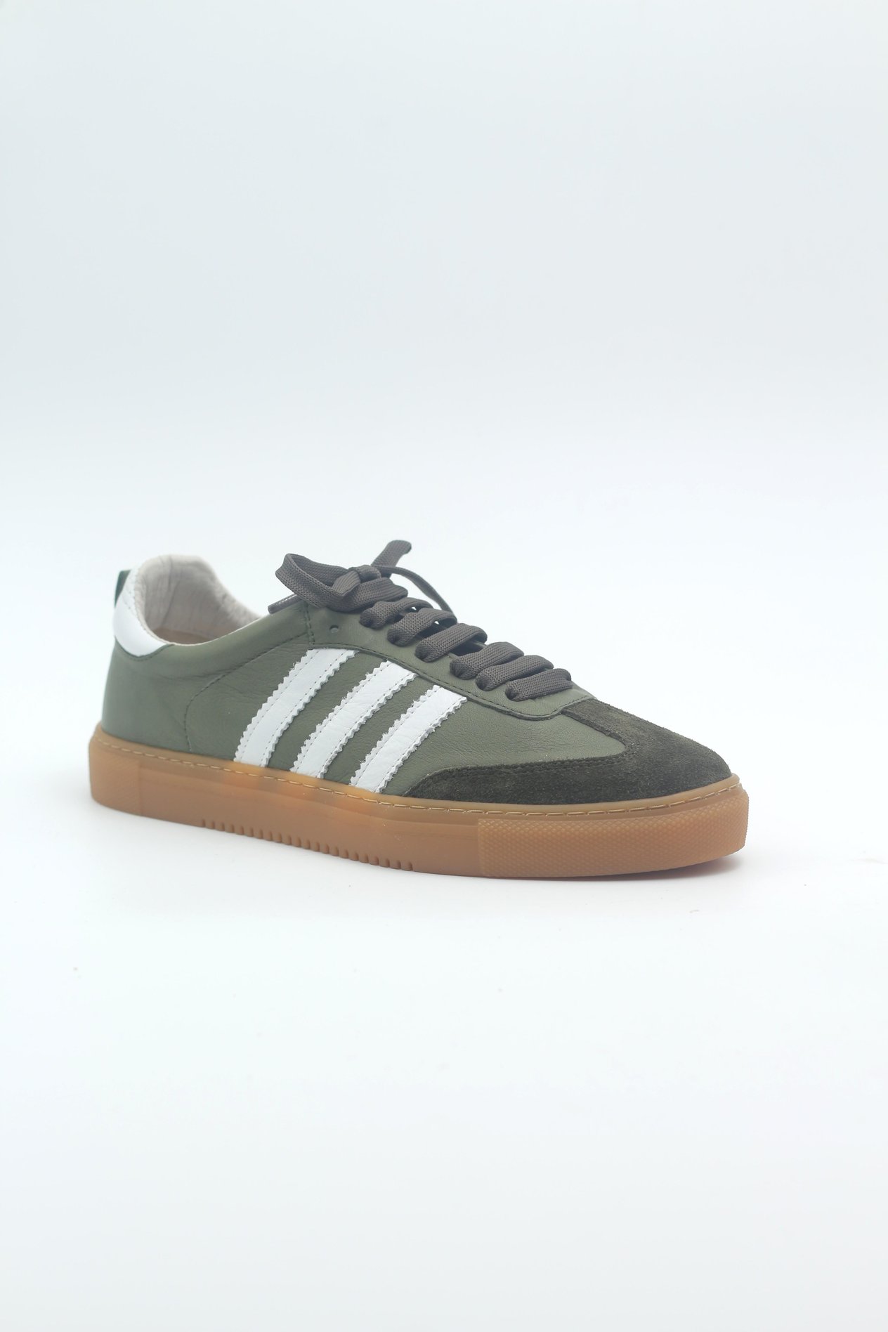 MASİSMASİS HİRE HAKİ BEYAZ VİZON SİYAH SNEAKER