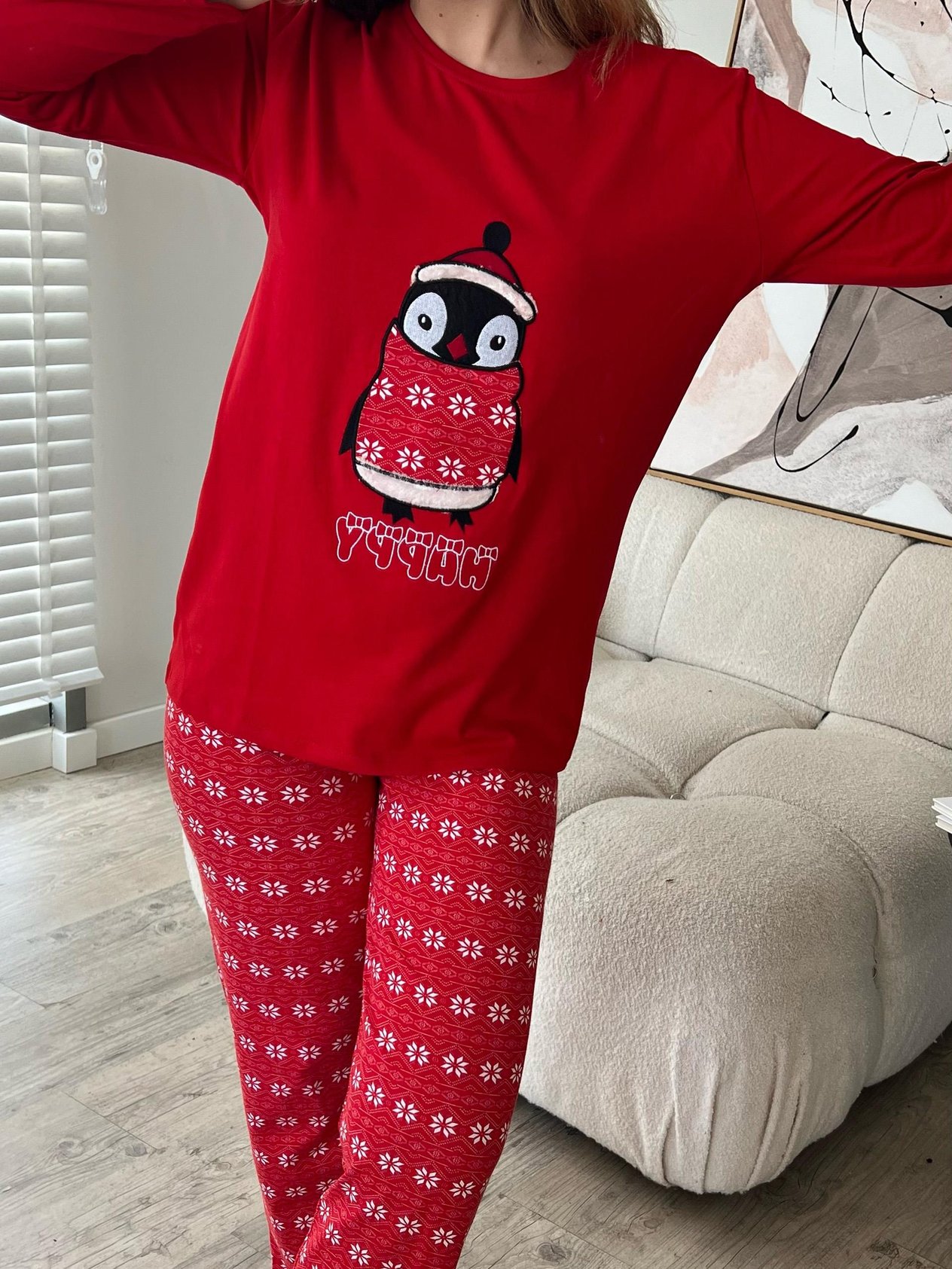 Penguen Nakışlı Kırmızı Peluş Pijama Takımı