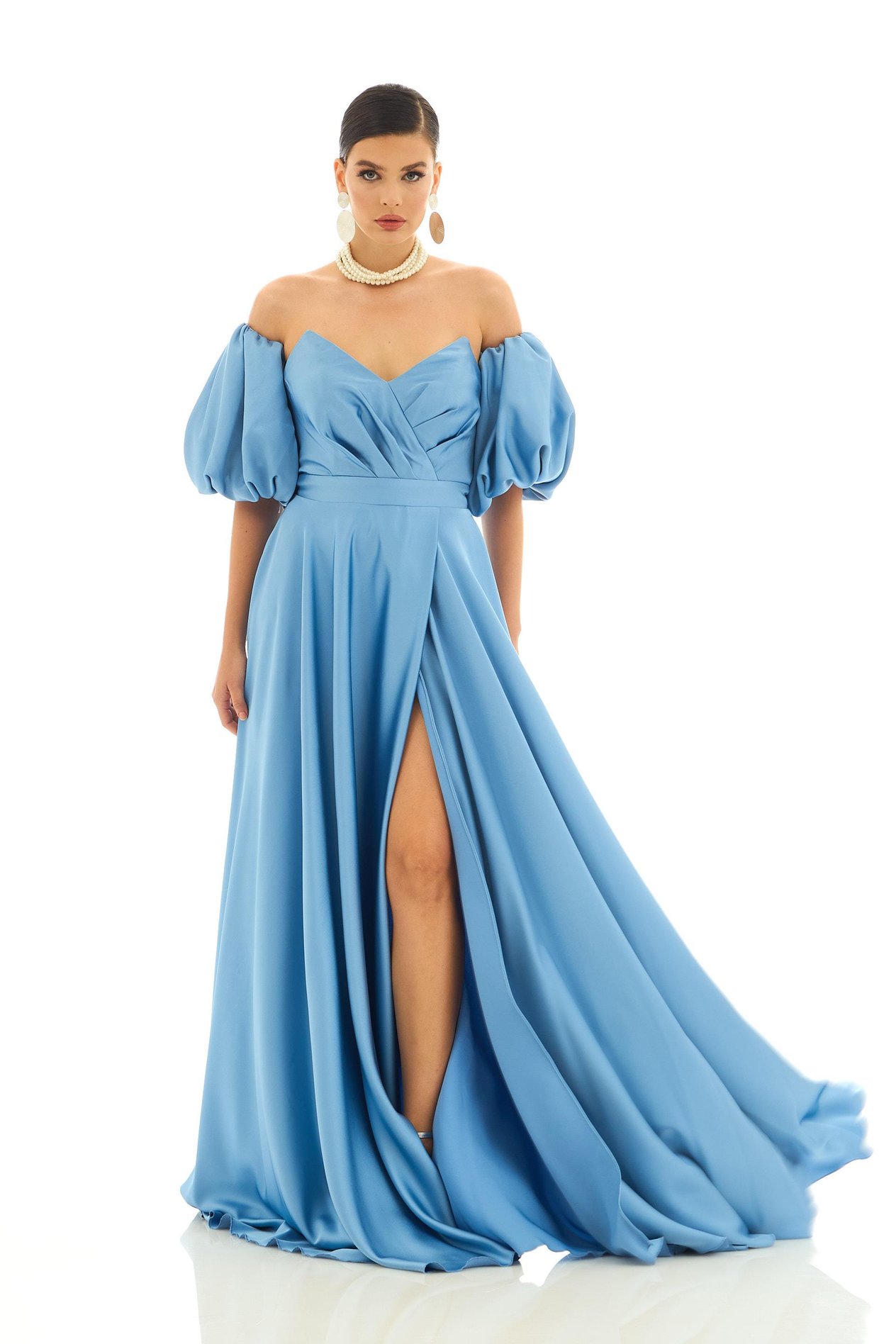 55778-54CARMENCarmen İndigo Saten Balon Kol Yırtmaçlı Uzun Abiye Elbise