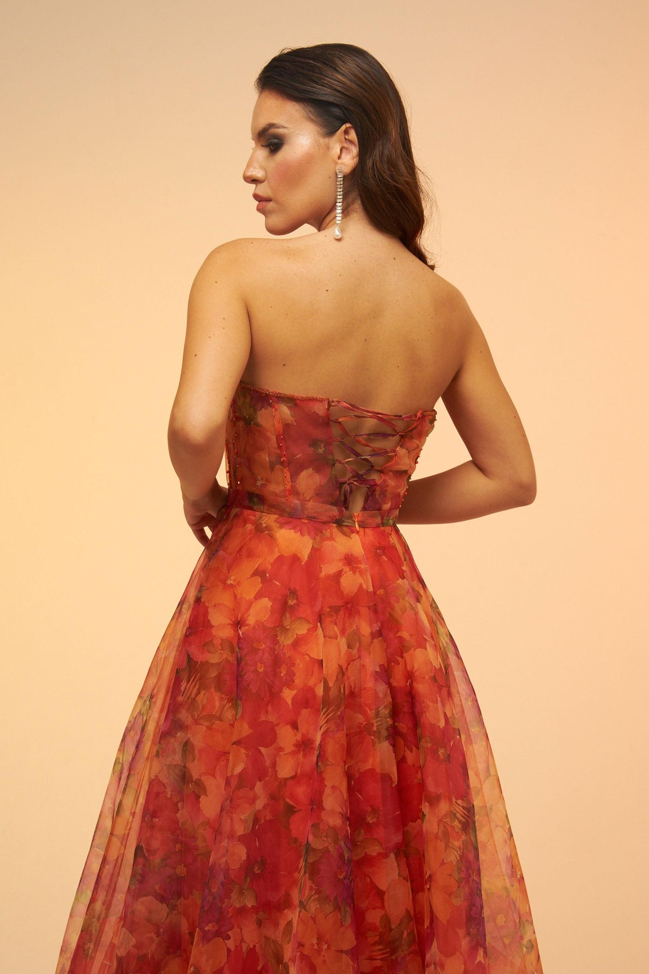 58036-106CARMENCarmen Orange Empirme Straplez Midi Abiye Elbise