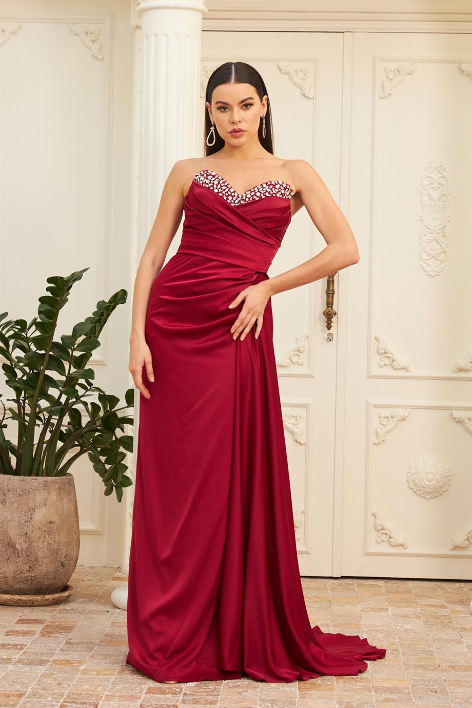 58080-3CARMENCarmen Bordo Saten Straplez Taşlı Uzun Abiye Elbise