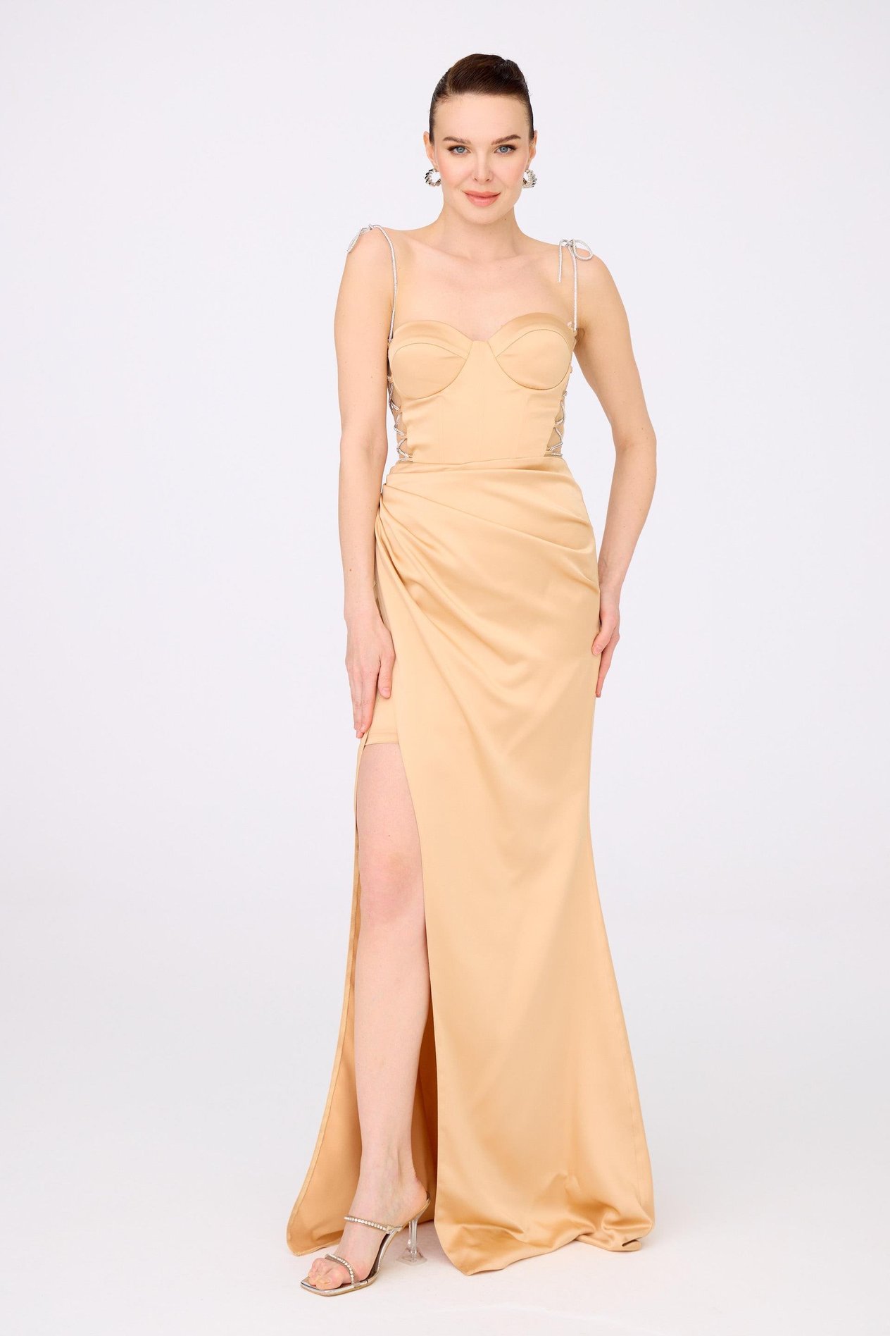 58166-9CARMENCarmen Gold Bağlamalı Saten Abiye Elbise