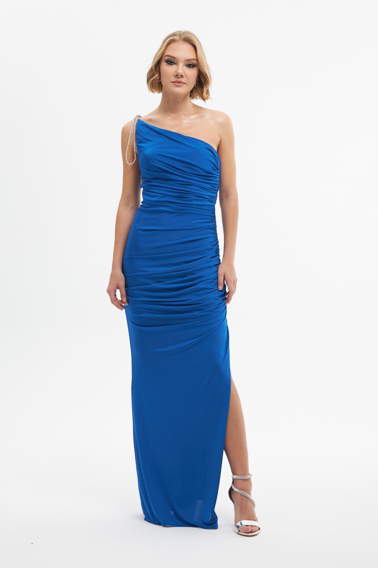 58318-25CARMENCarmen Saks Sandy Tek Kol Uzun Abiye Elbise