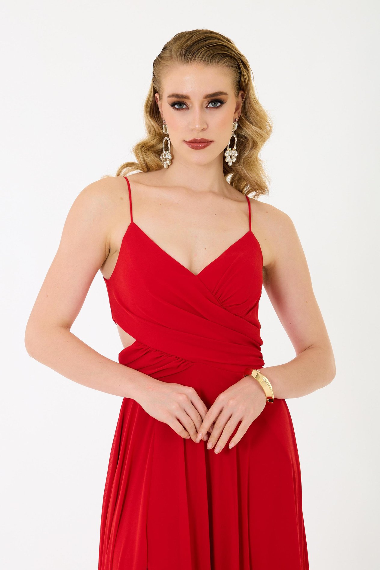 58479-13CARMENCarmen Kırmızı Askılı Şifon Abiye Elbise