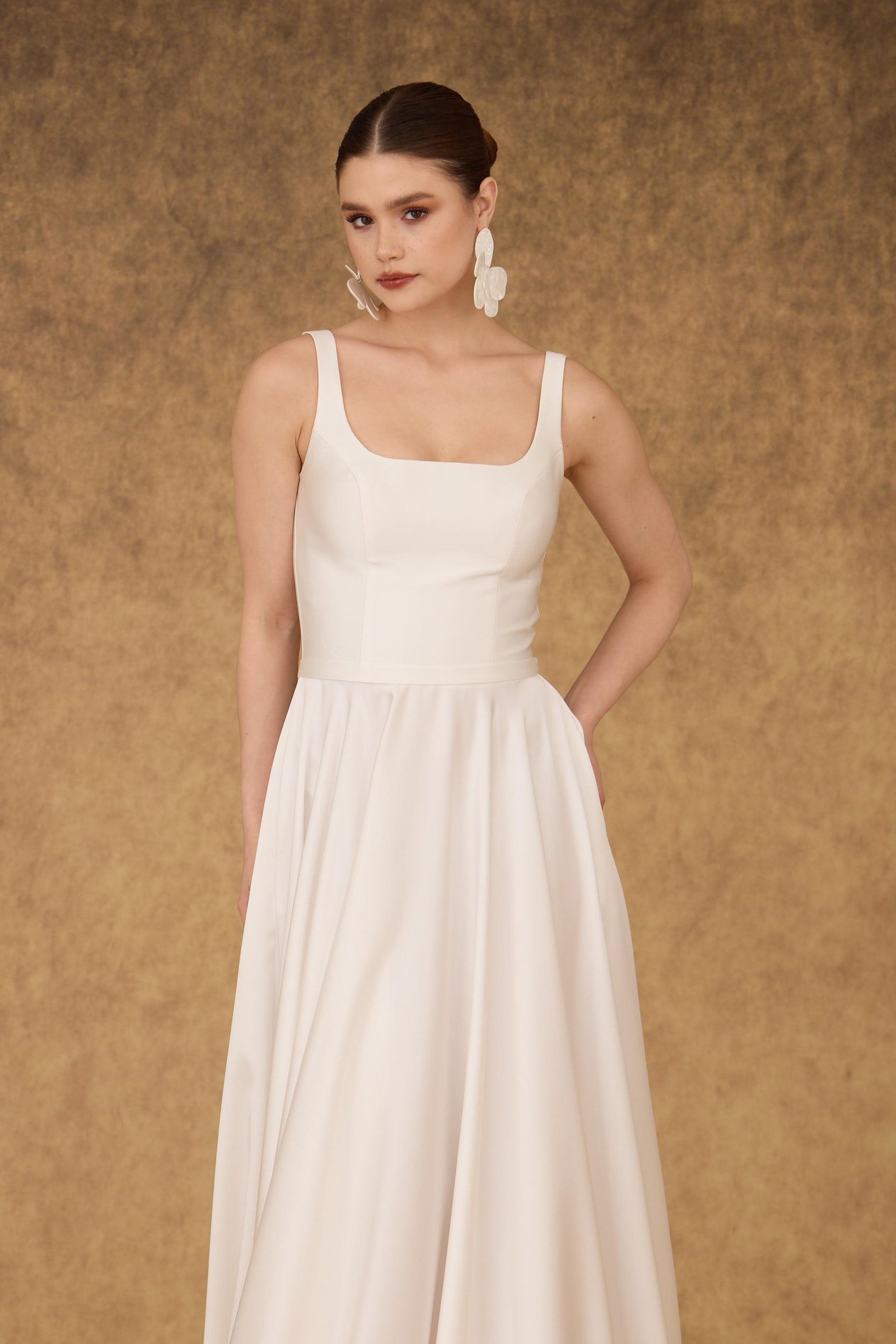 58506-2CARMENCarmen Beyaz Kare Yaka Saten Nikah Elbisesi