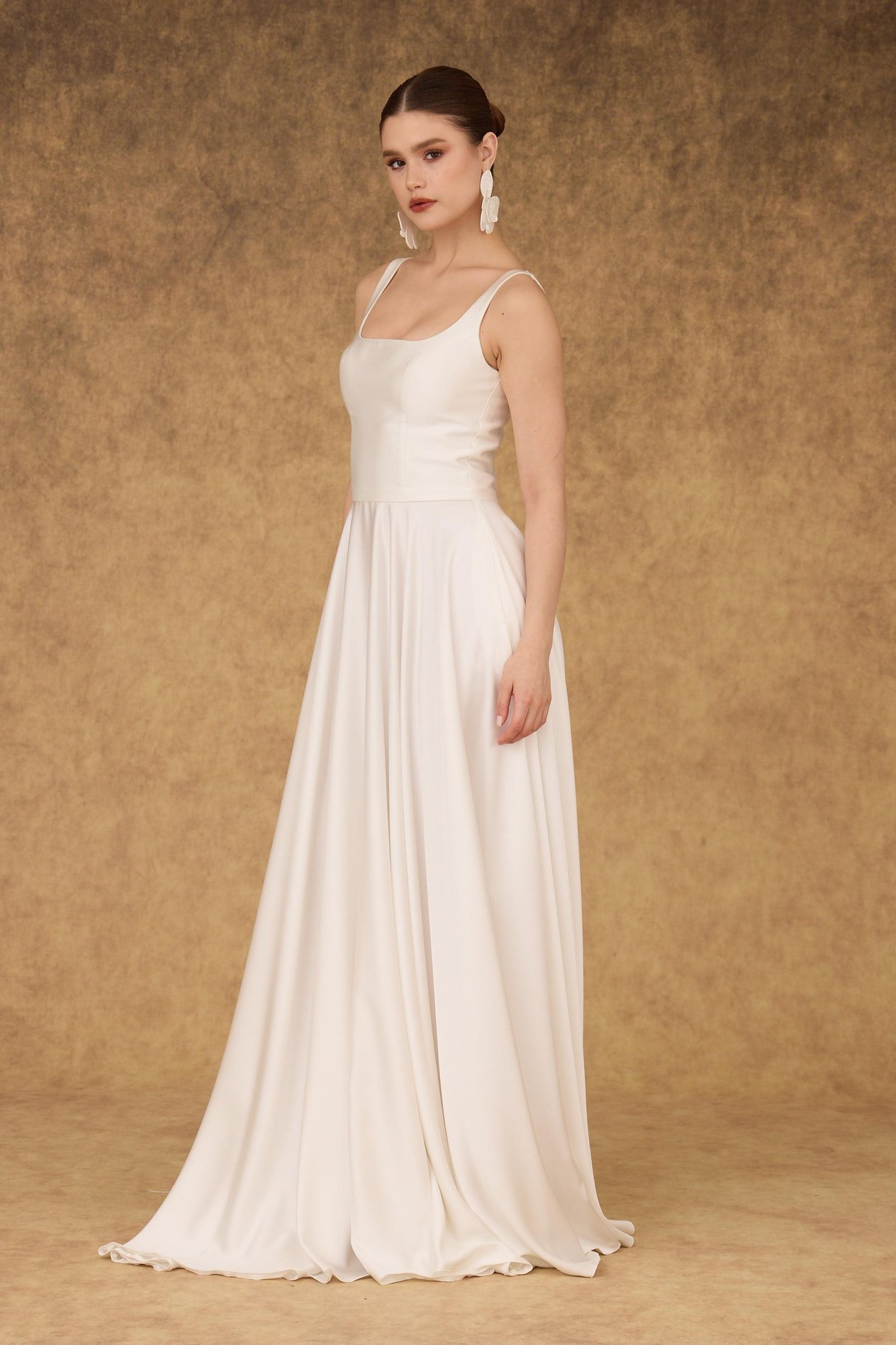 58506-2CARMENCarmen Beyaz Kare Yaka Saten Nikah Elbisesi