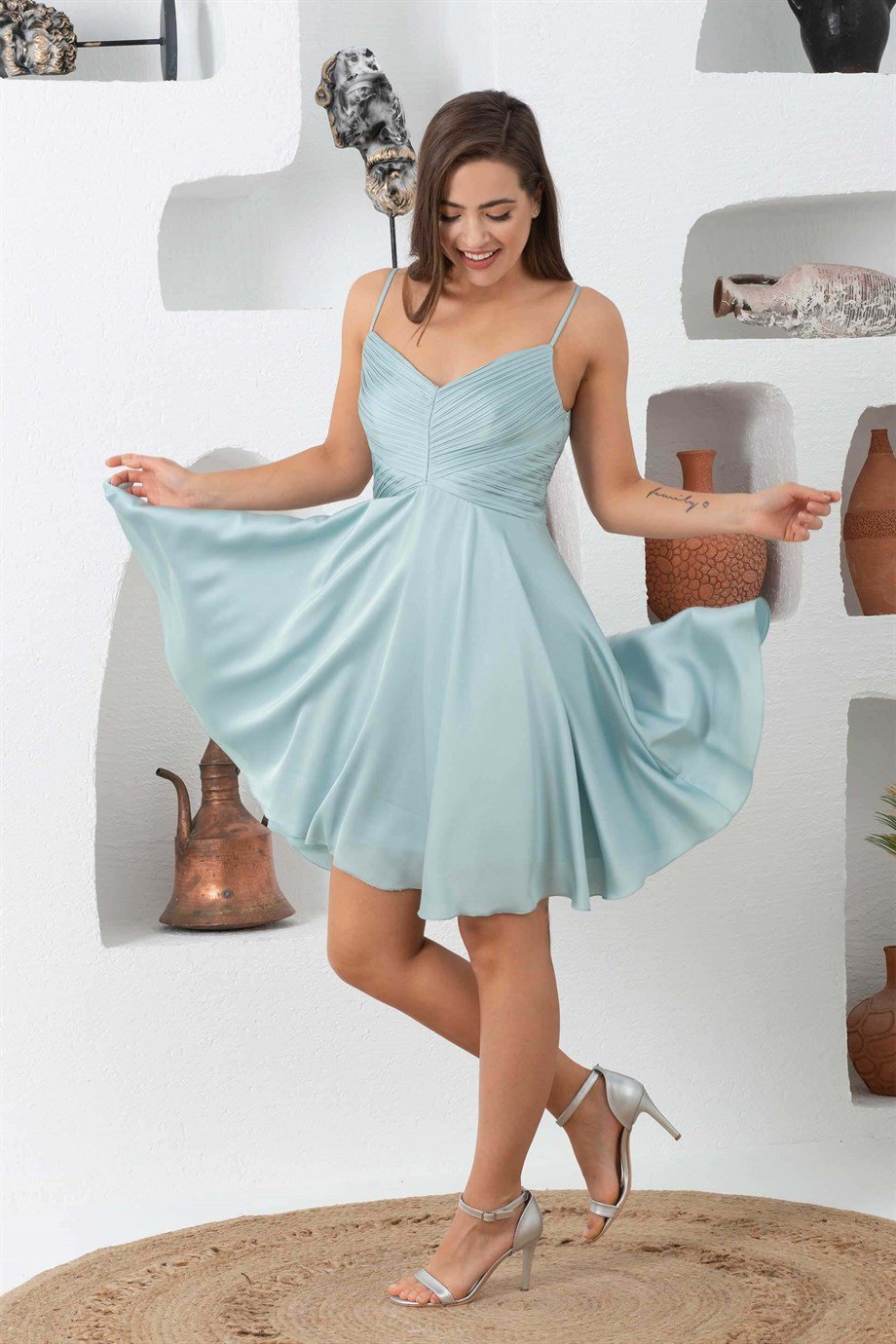 55940-86Miss CarmenMiss Carmen Çağla Piliseli Askılı Kısa Abiye Elbise