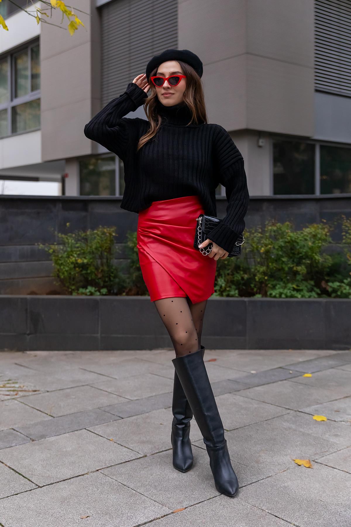 Rouge Jupes