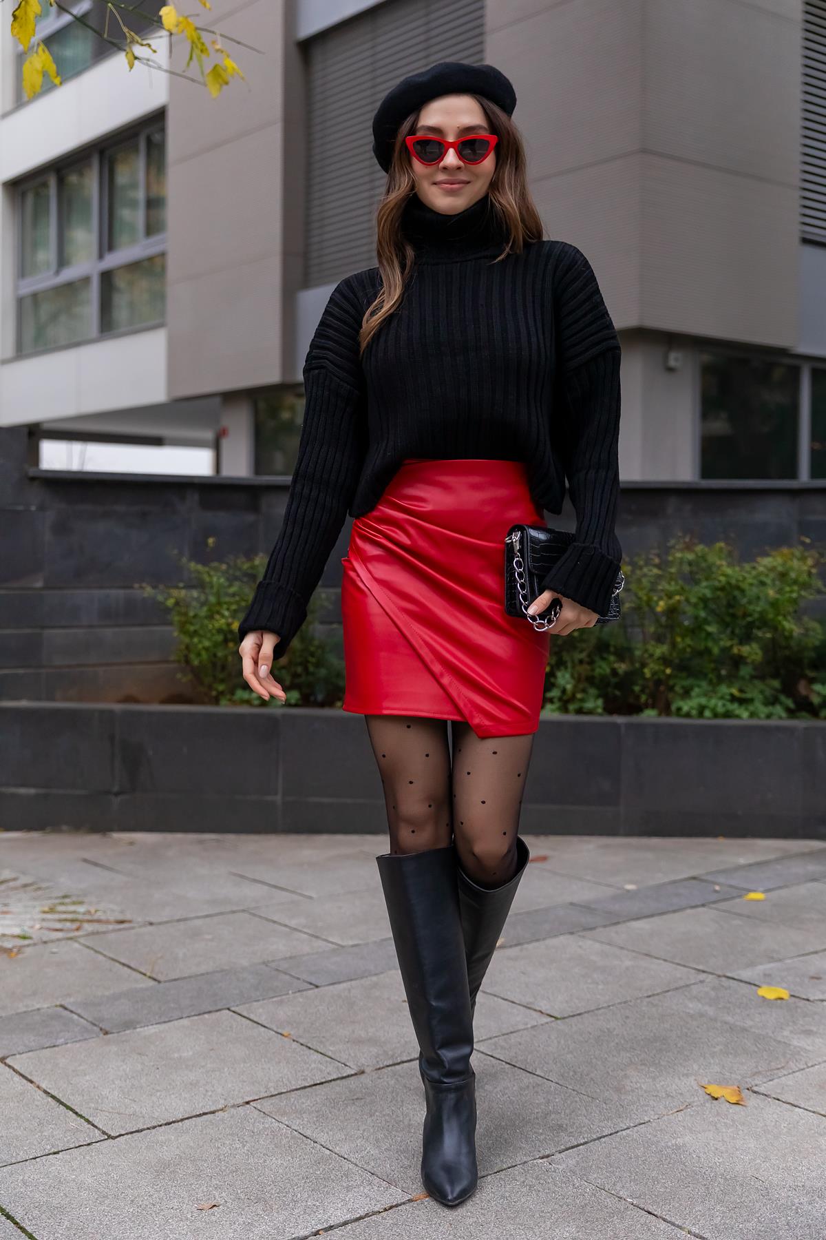Rouge Jupes