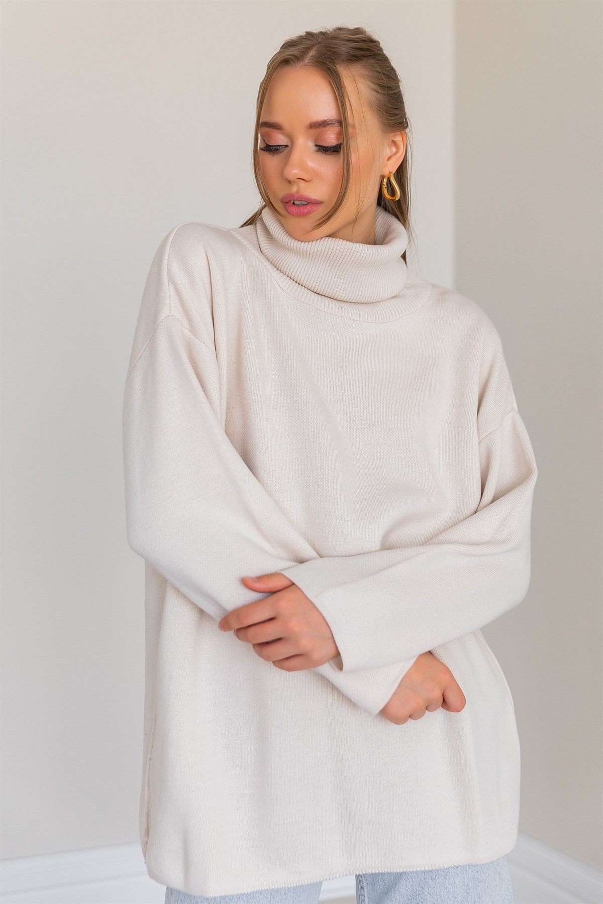 Boğazlı Oversize Kazak - BEJ