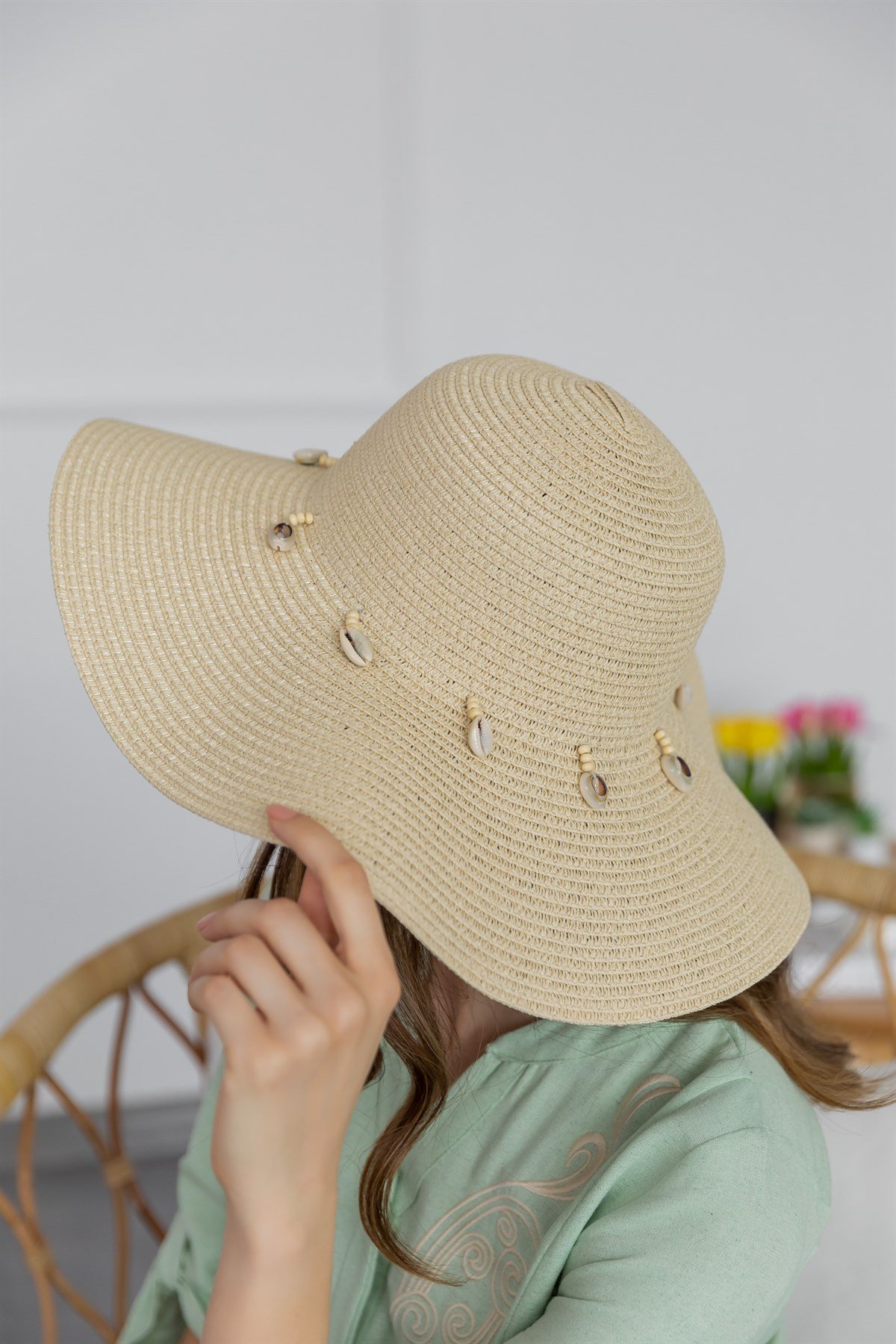 Crème Chapeaux