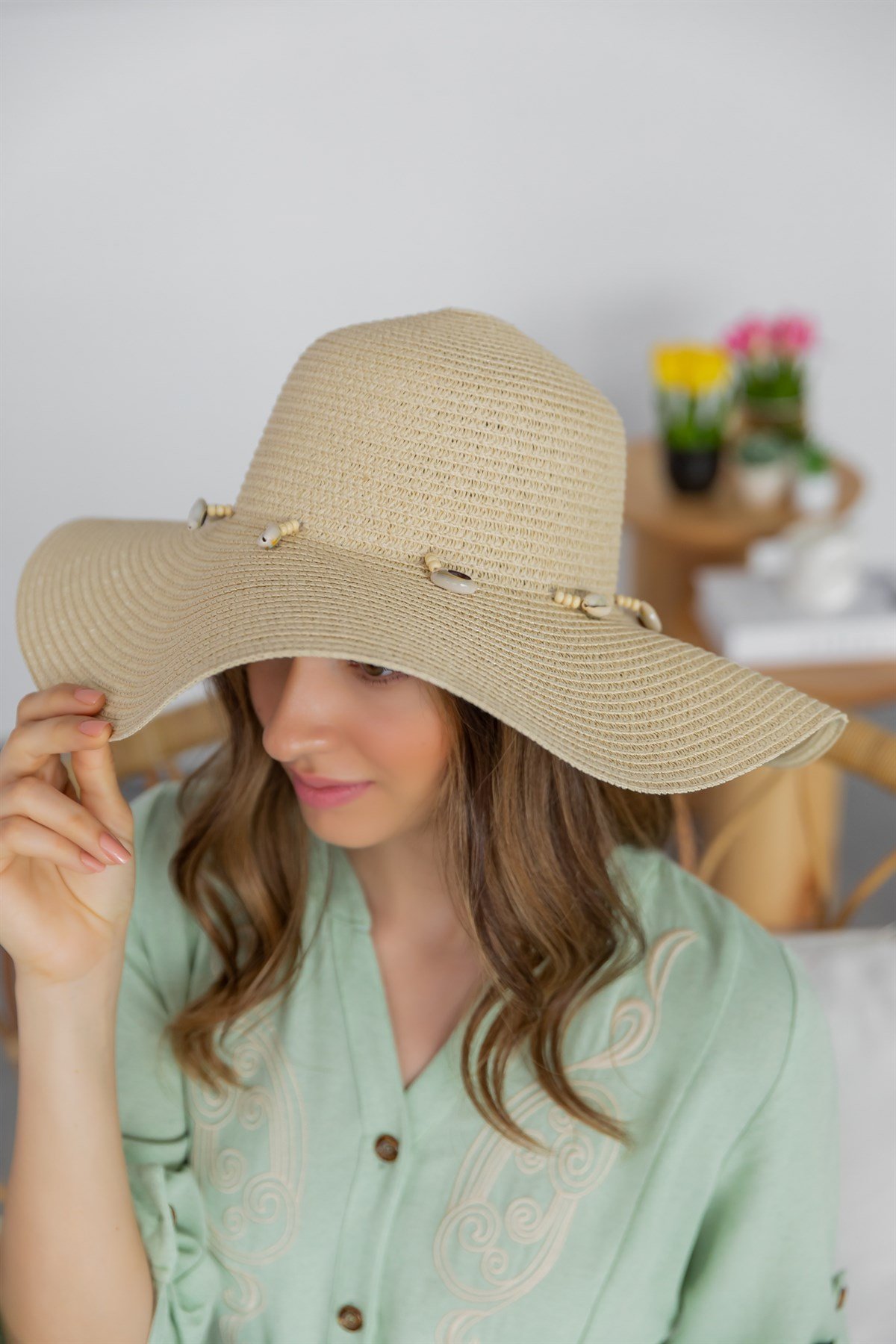 Crème Chapeaux