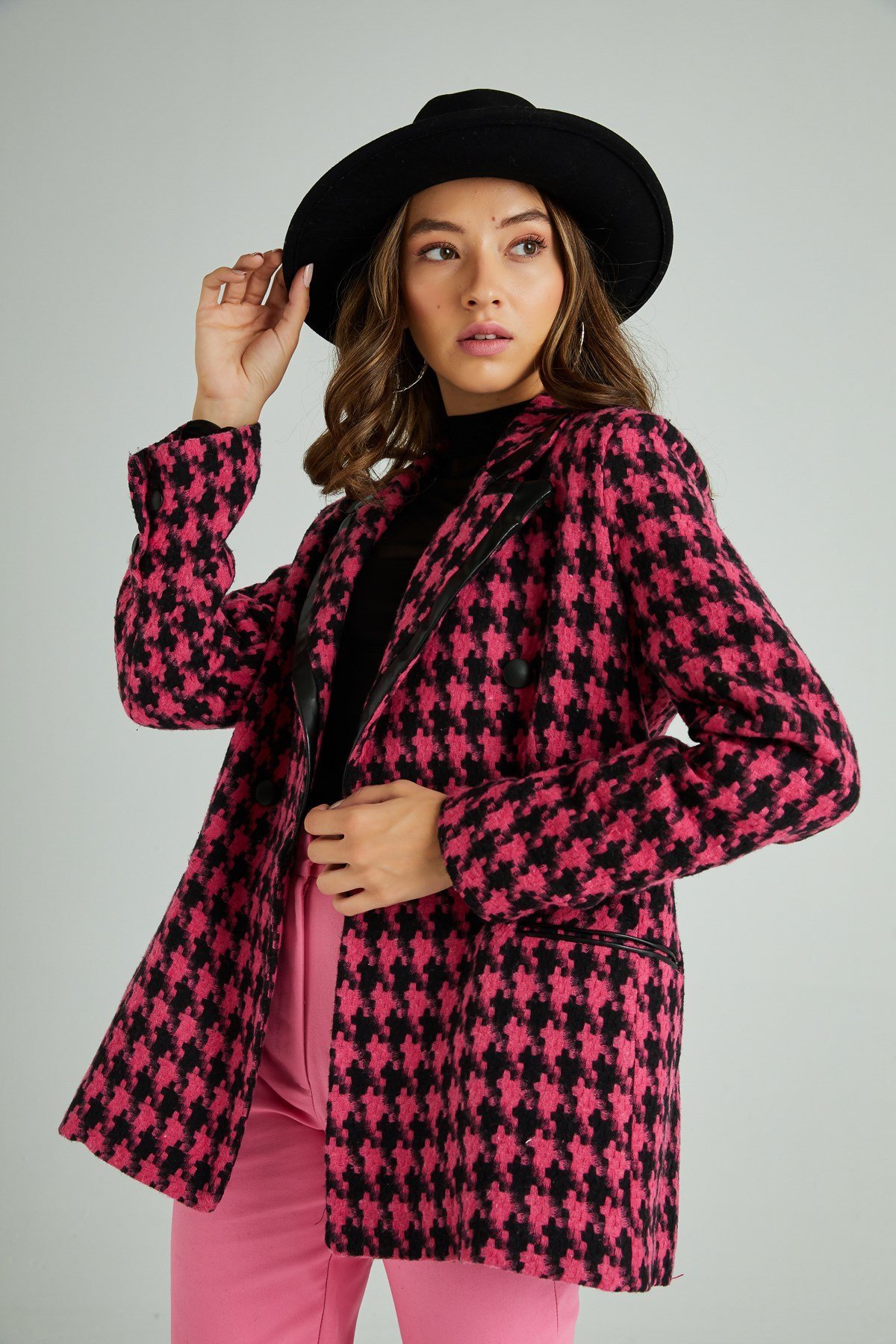 Rose Vestes