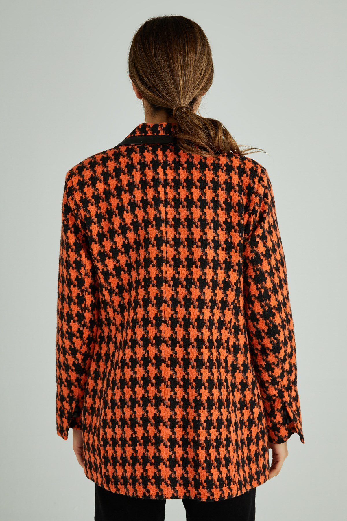 Orange Vestes