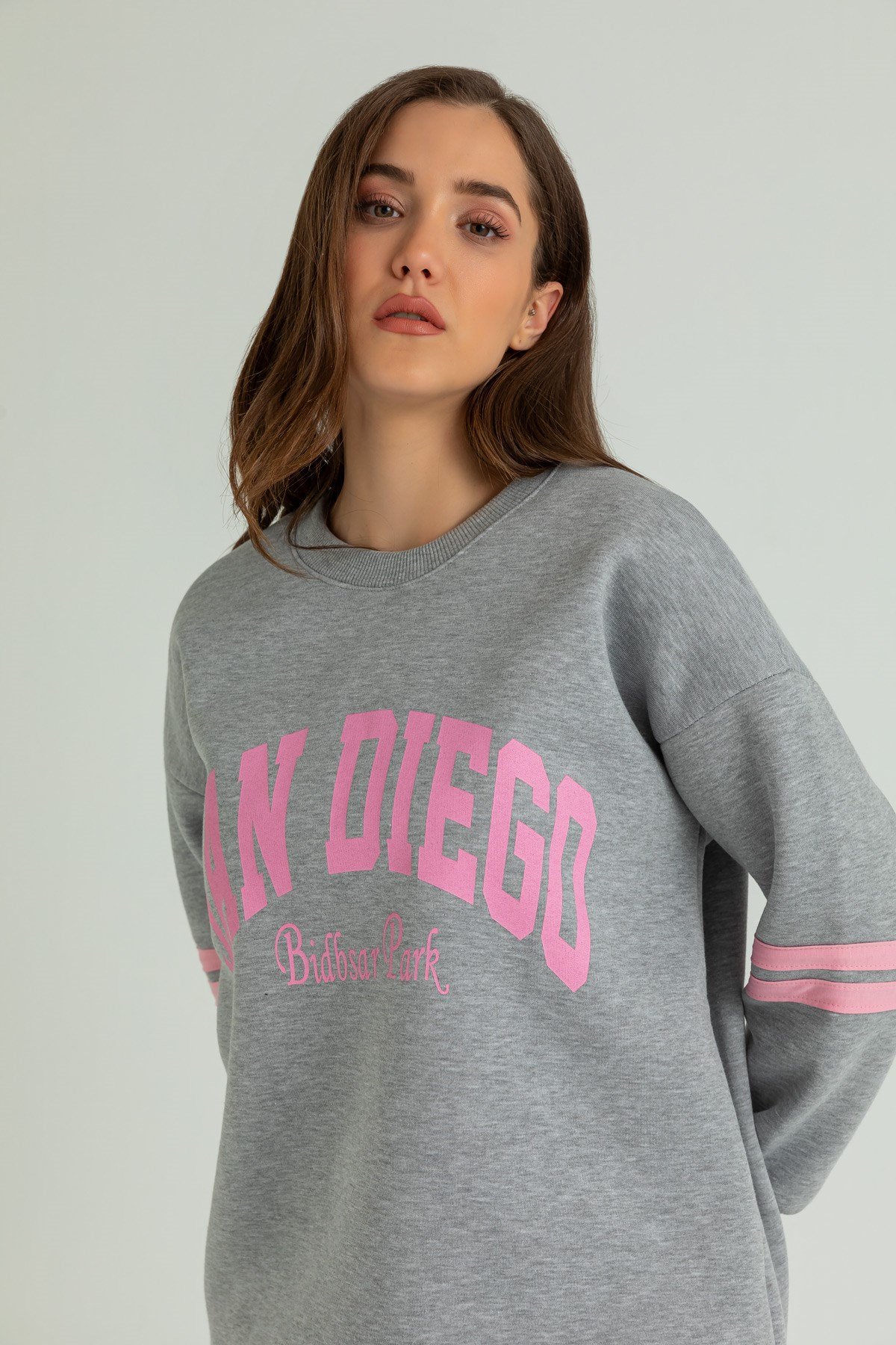 Gris Sweatshirts