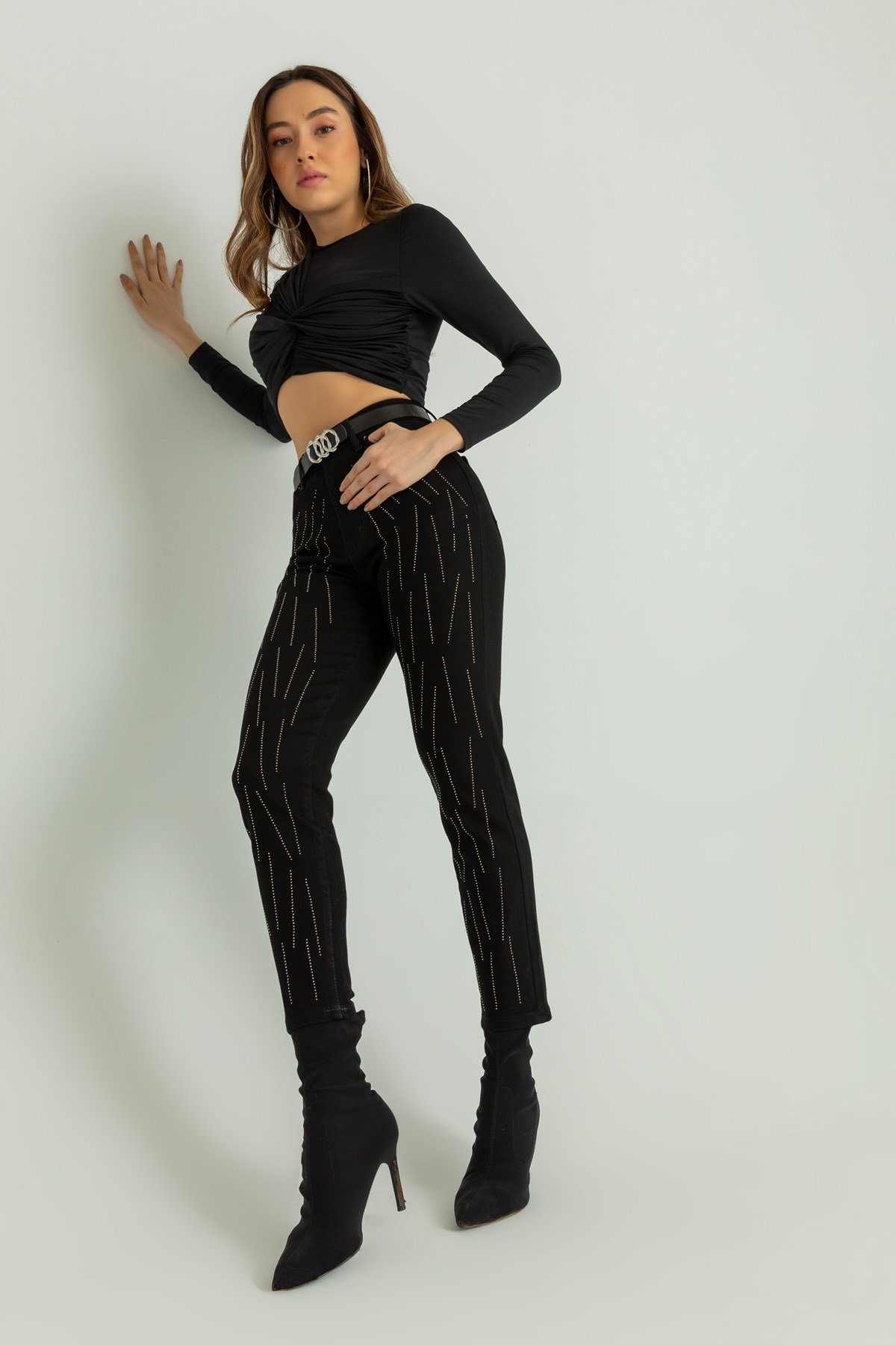 Noir Jeans