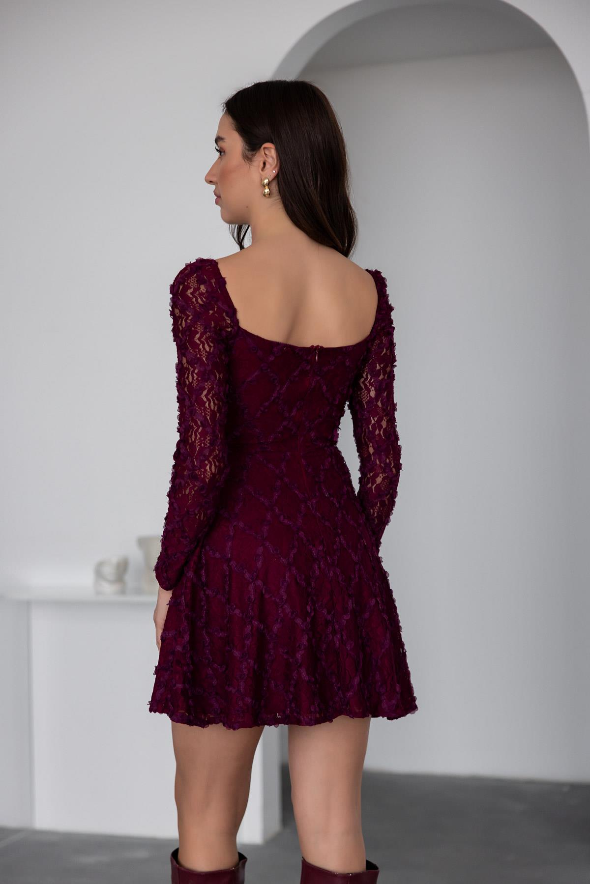 Tasarım Kalp Yaka Mini Elbise - BORDO