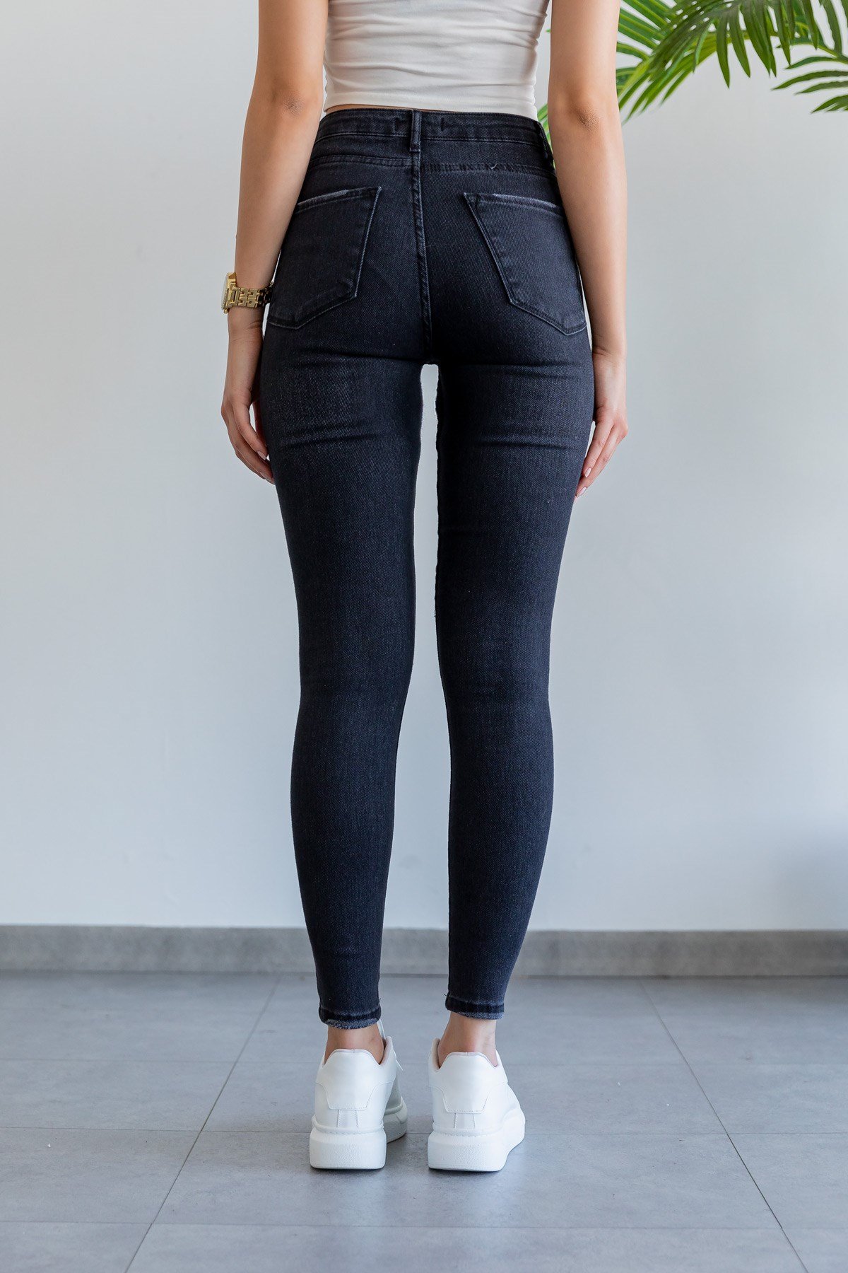 Noir Jeans