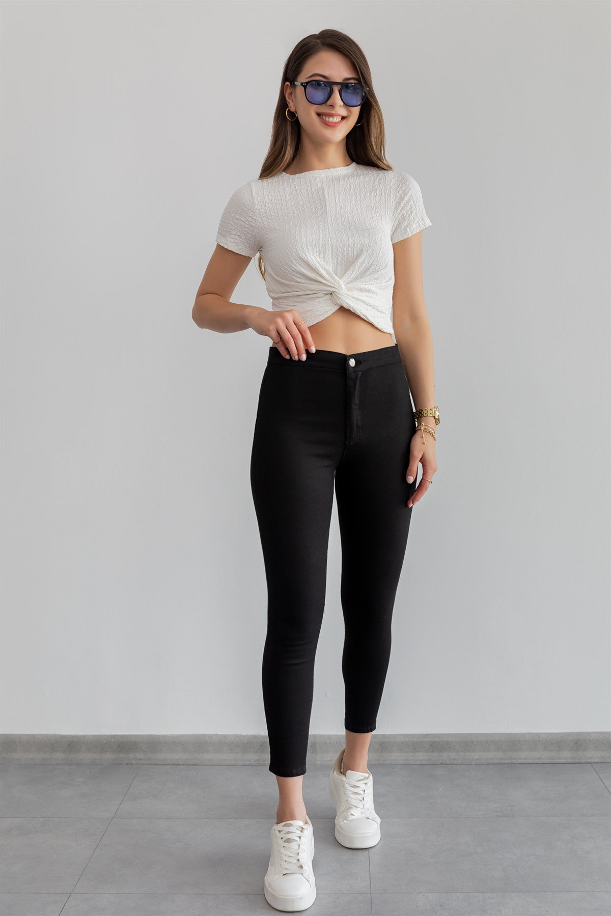 Noir Jeans