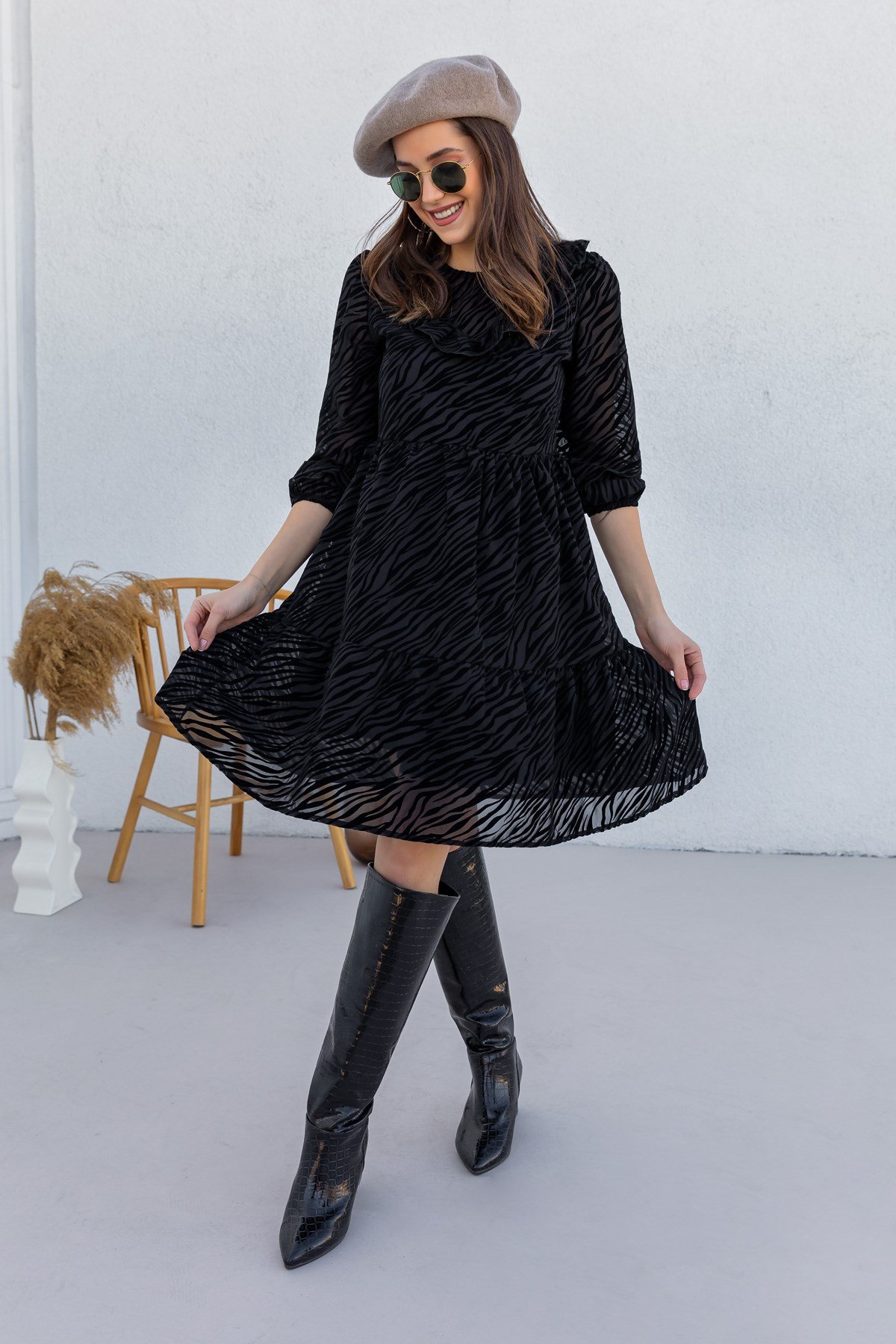 Zebra Desen Yaka Detay Elbise - SİYAH