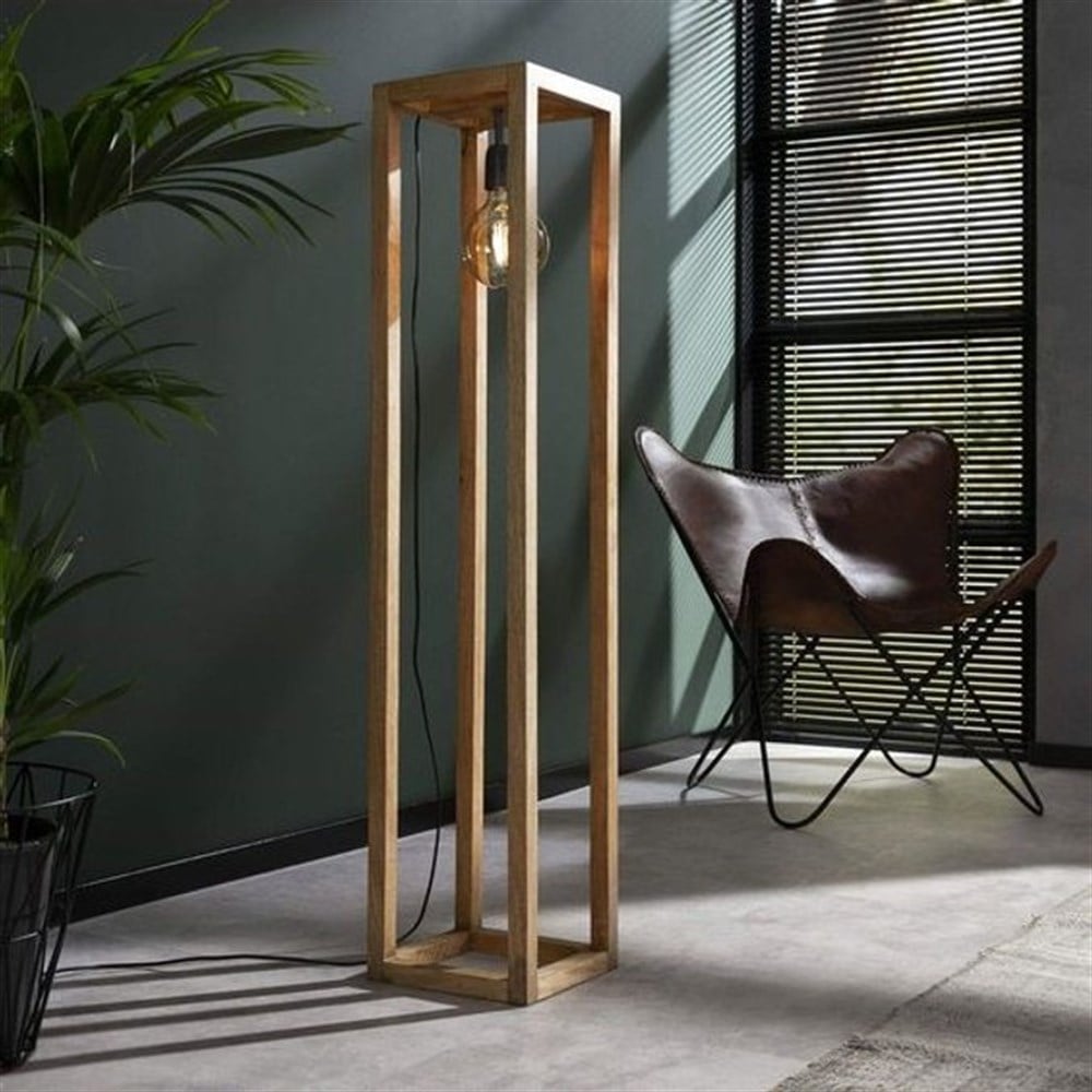 Ahşap Dik 4 Ayak Dekoratif Lambader 120 Cm