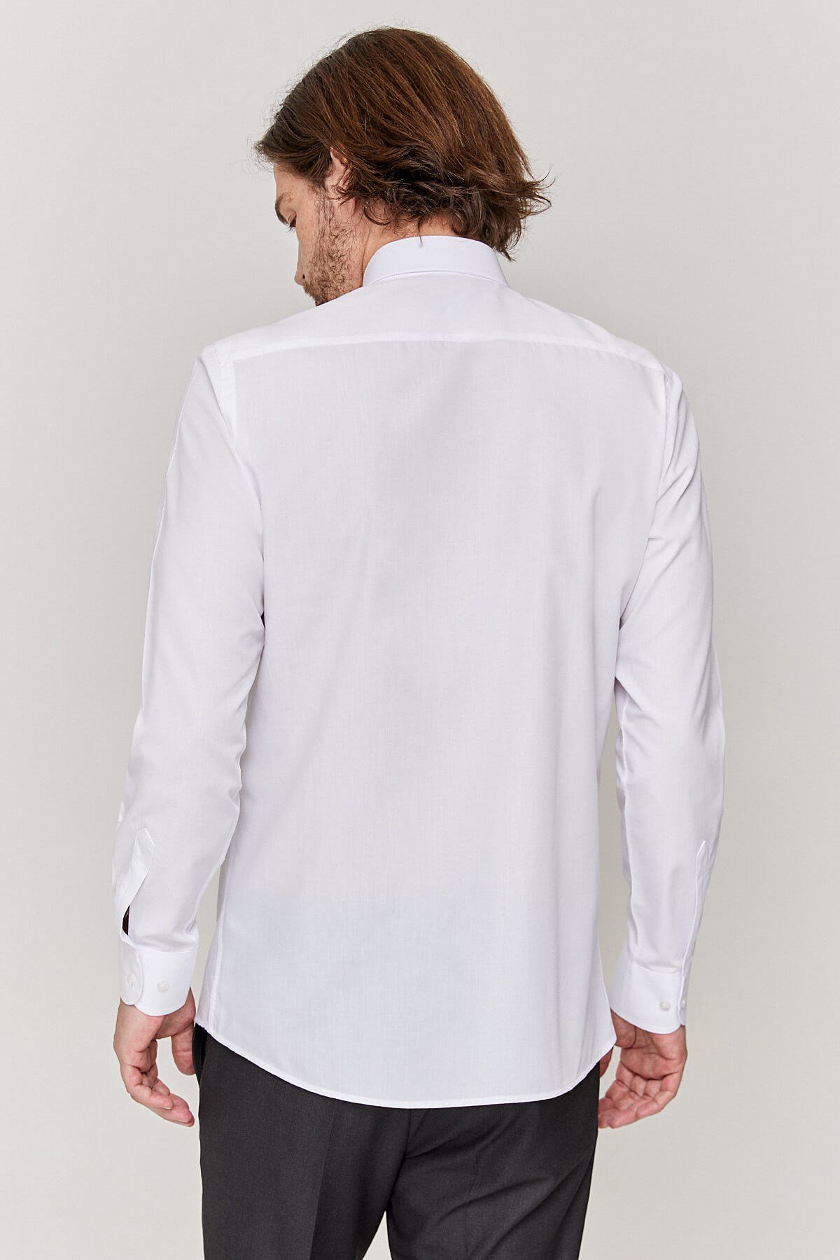 Klasik Yaka Erkek Slim Fit Beyaz Gömlek