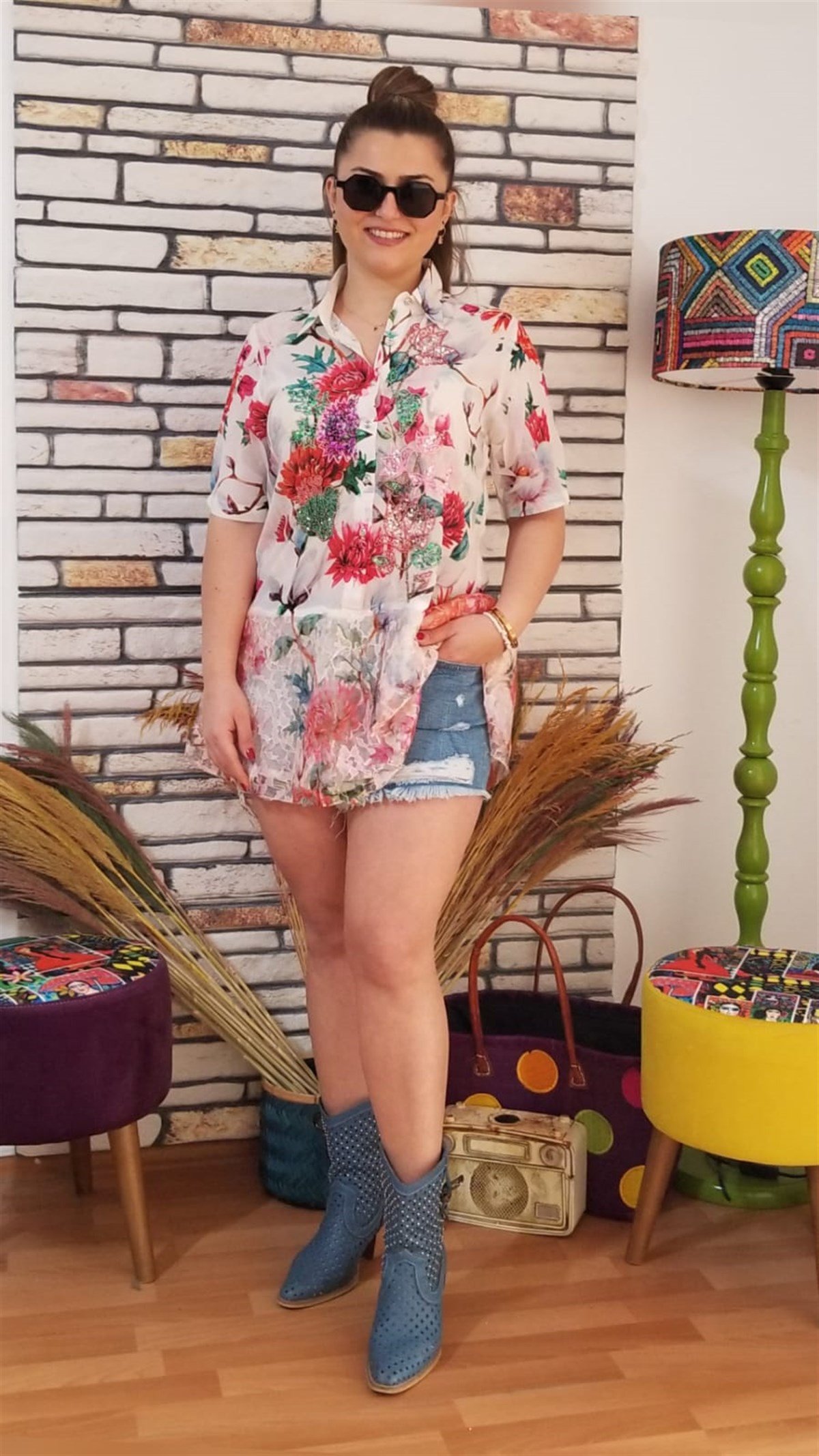 Beyaz Çiçekli İtalyan Mini Elbise