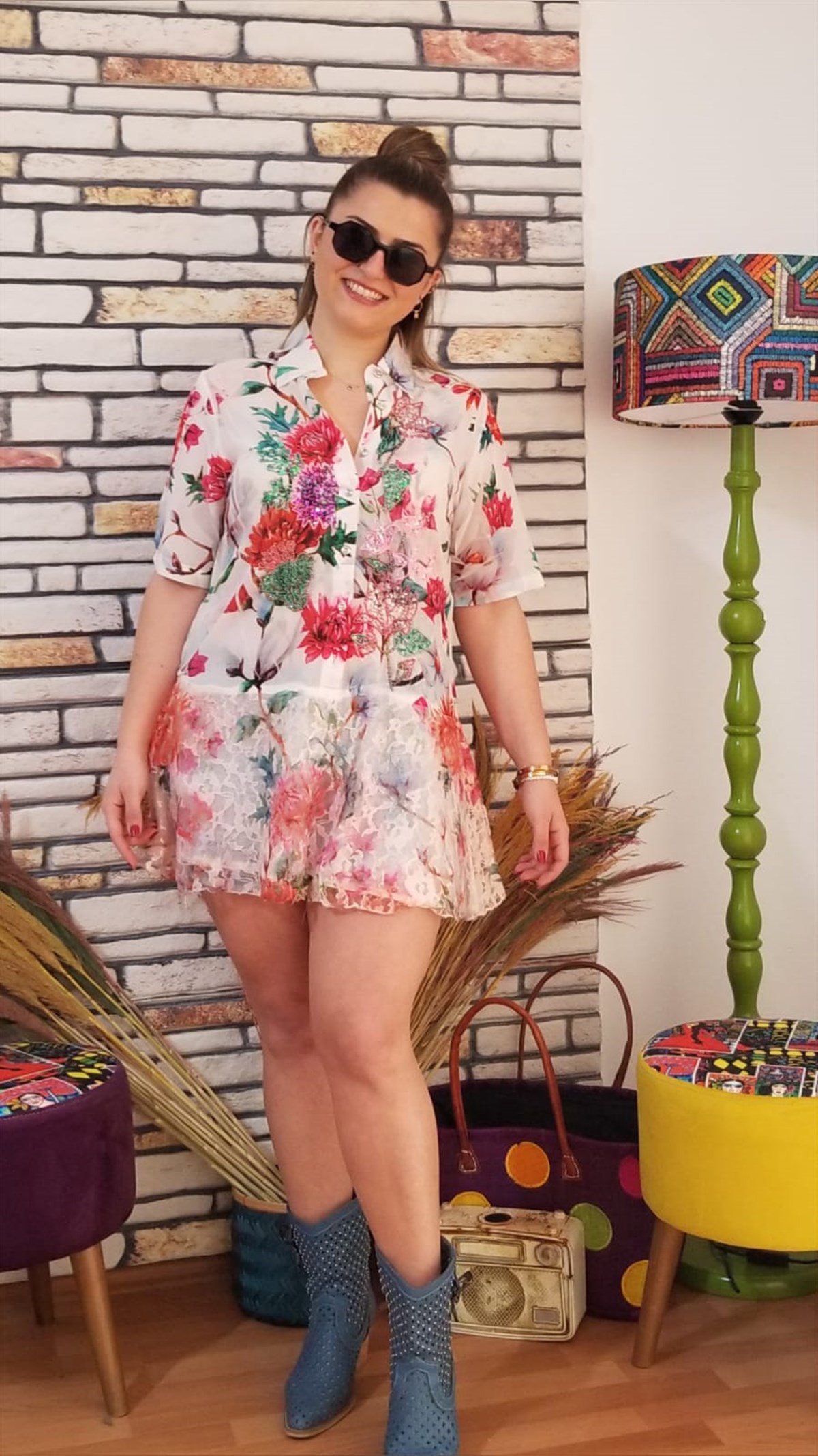 Beyaz Çiçekli İtalyan Mini Elbise