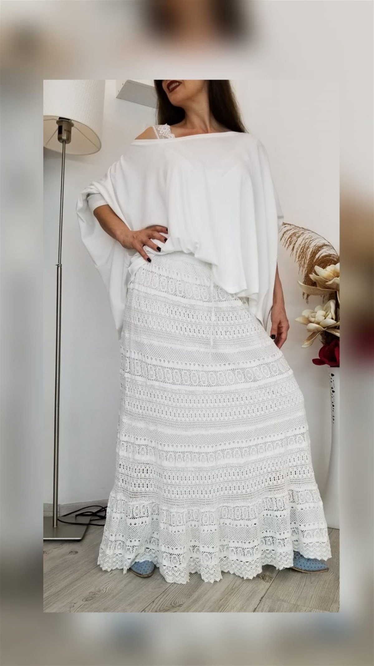 Beyaz İçi Astarlı Dantel Etek