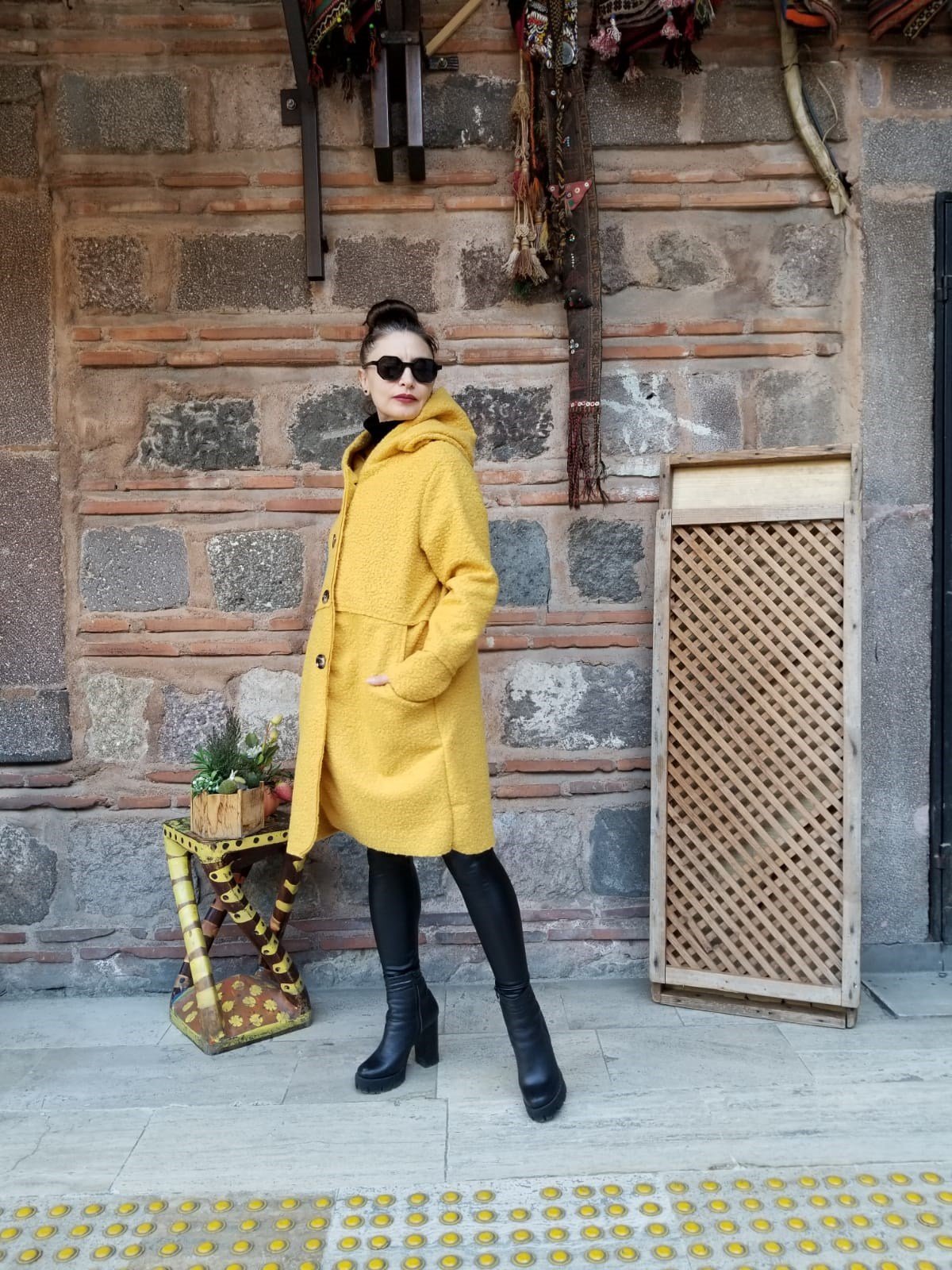 İtalyan Asit Sarı Yün Buklet Kaban