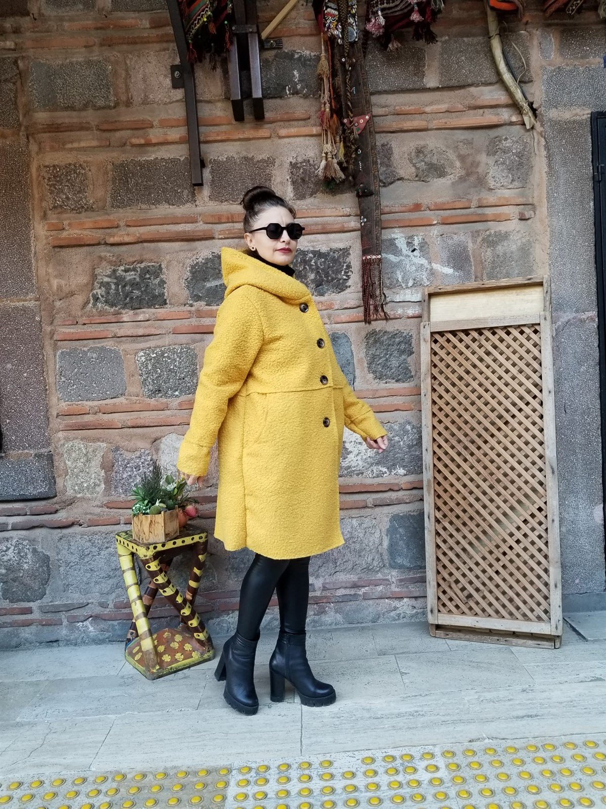 İtalyan Asit Sarı Yün Buklet Kaban