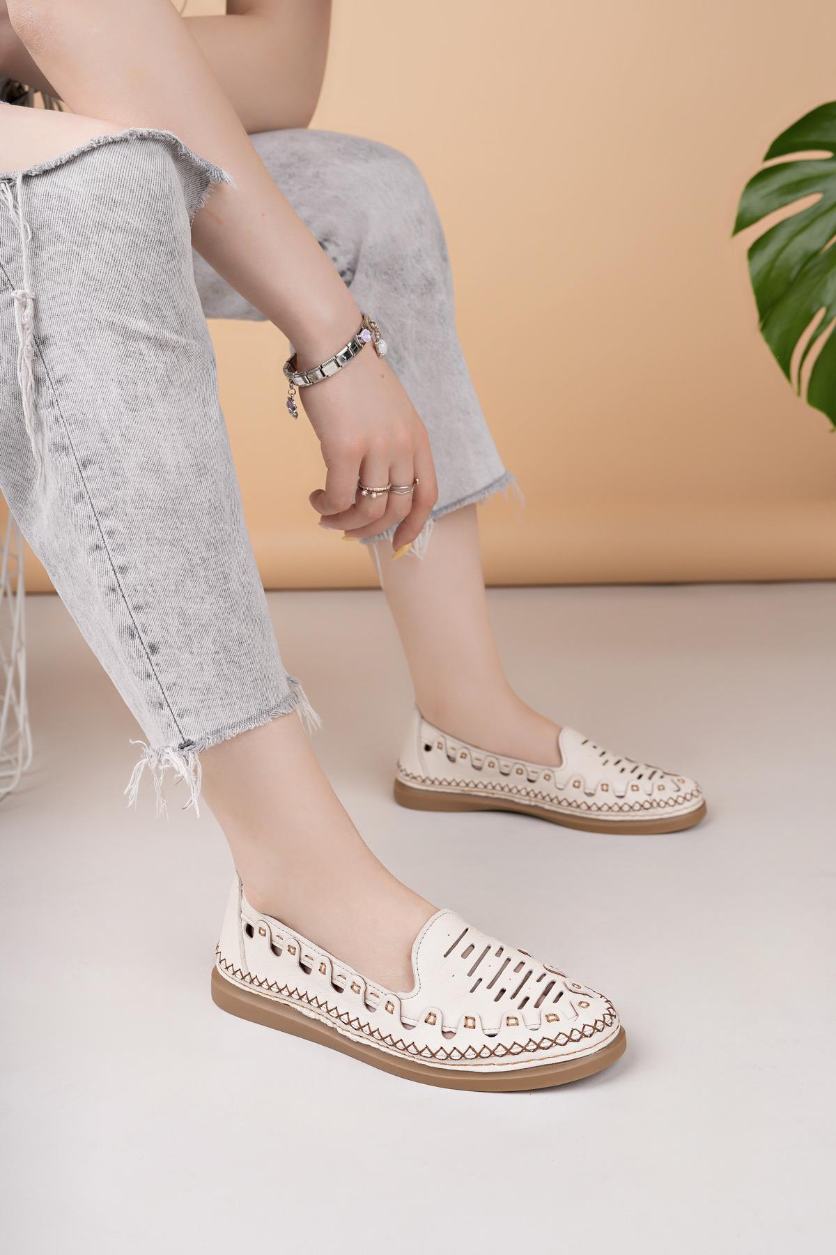 Mammamia D25YA 345 Kemik Hakiki Deri Delikli Kadın Ayakkabı