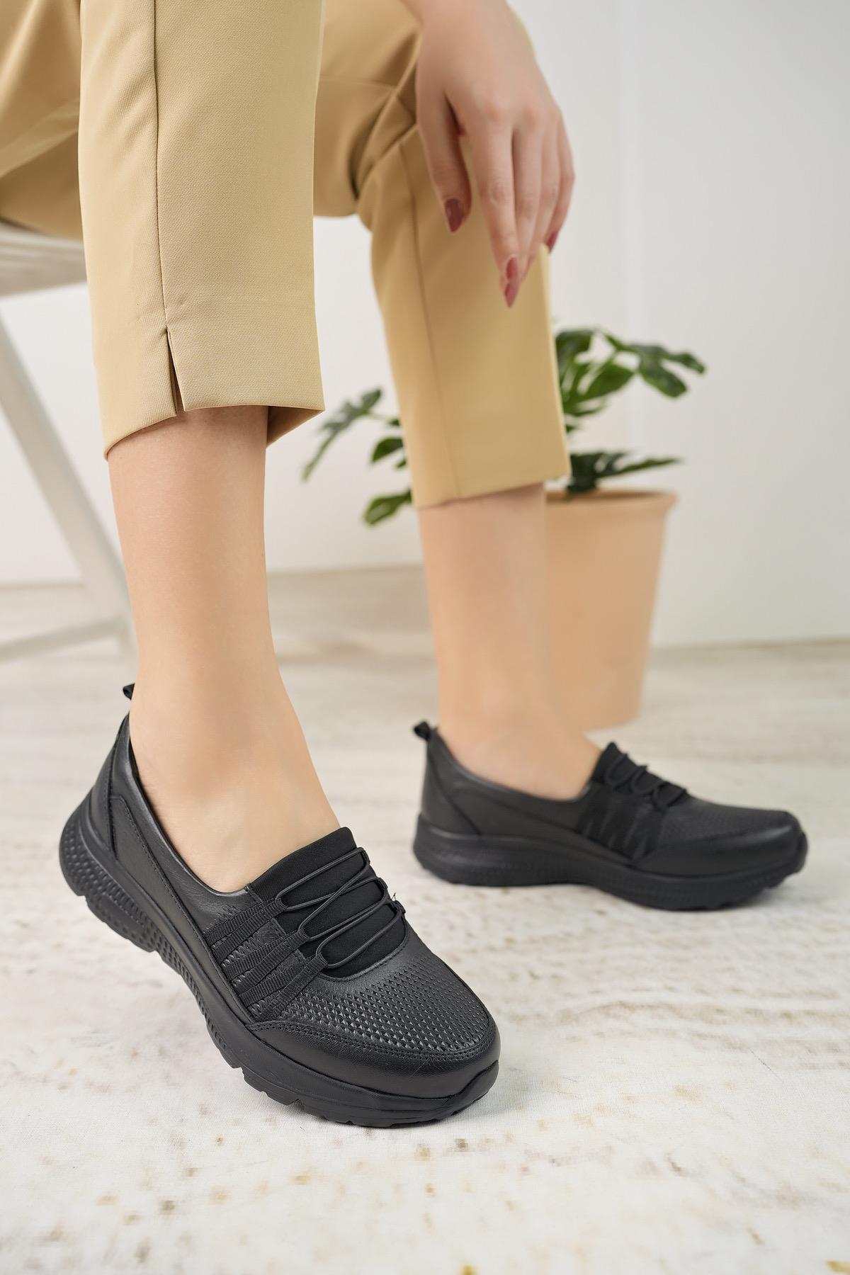 Mariotto 017 Siyah Hakiki Deri Anatomik Kadın Şeker Ayakkabısı