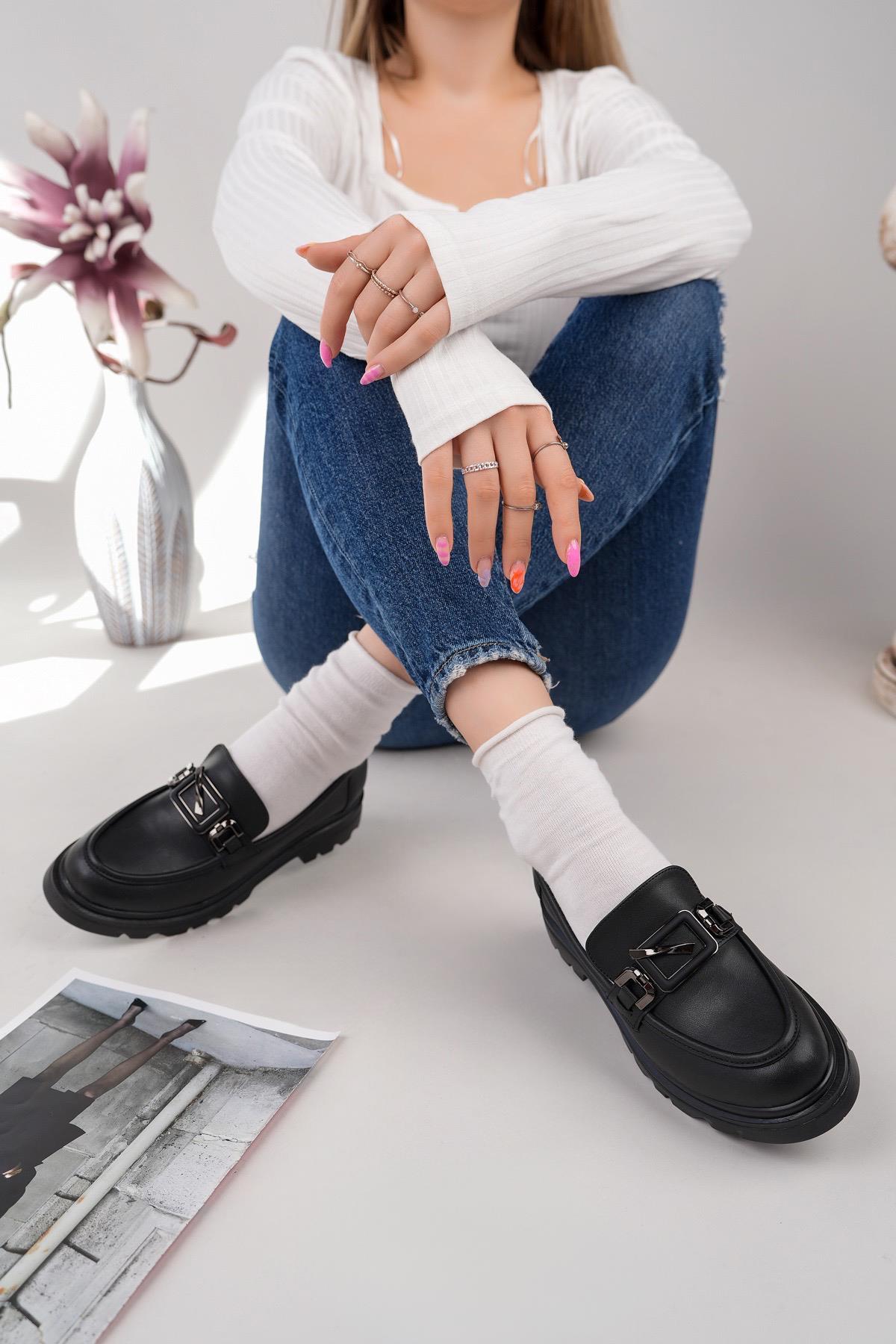 Nesil Shoes Fncy 819 Siyah Maskulen Kadın Lofer