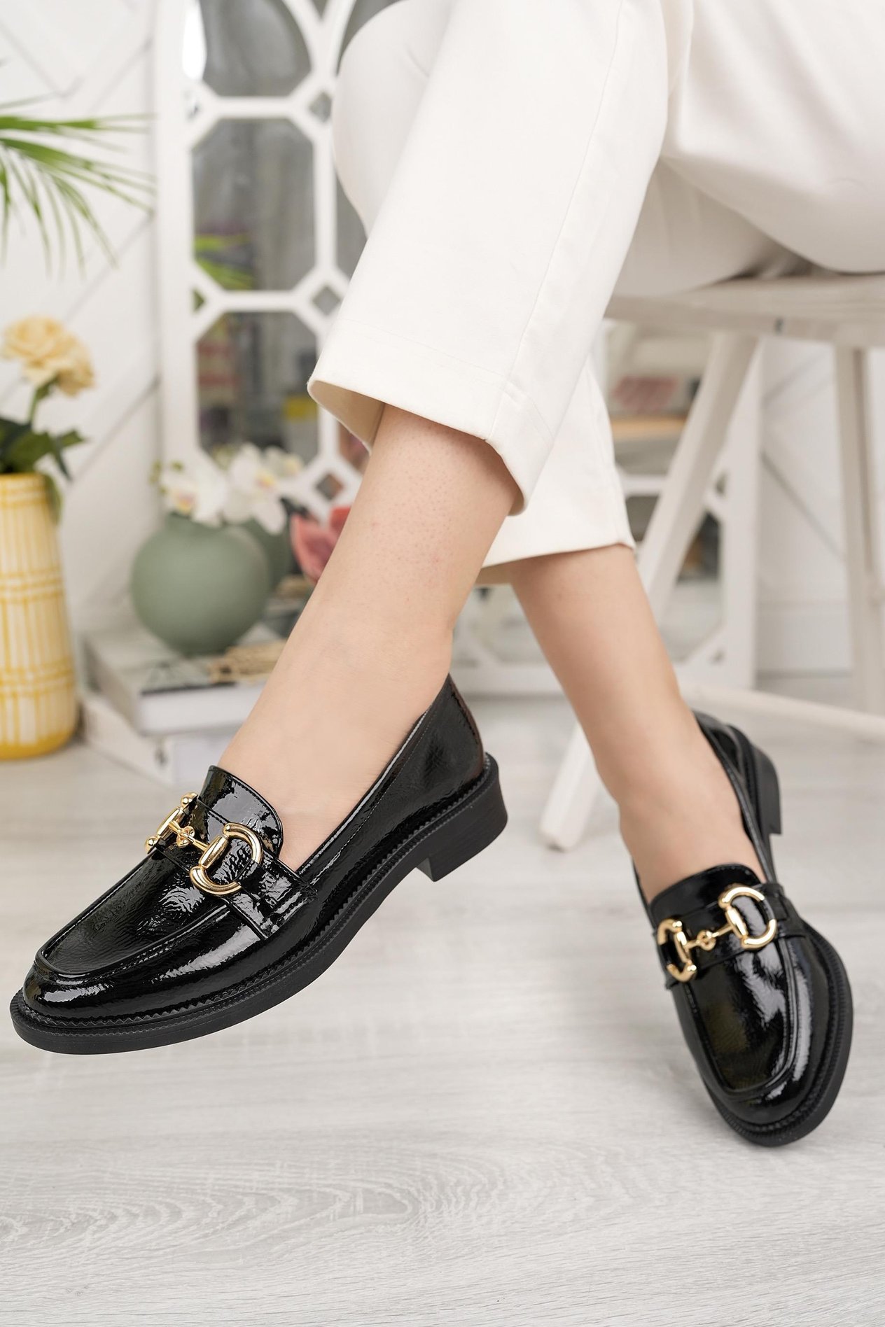 Nesil Shoes Palm 914 Siyah Rugan Makosen Kadın Ayakkabı