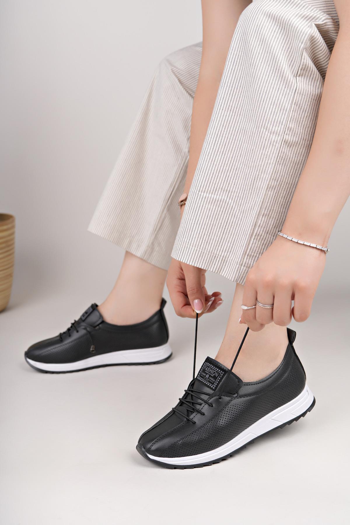 Nesil Shoes Wiss 026 Siyah Anatomik Kadın Ayakkabı