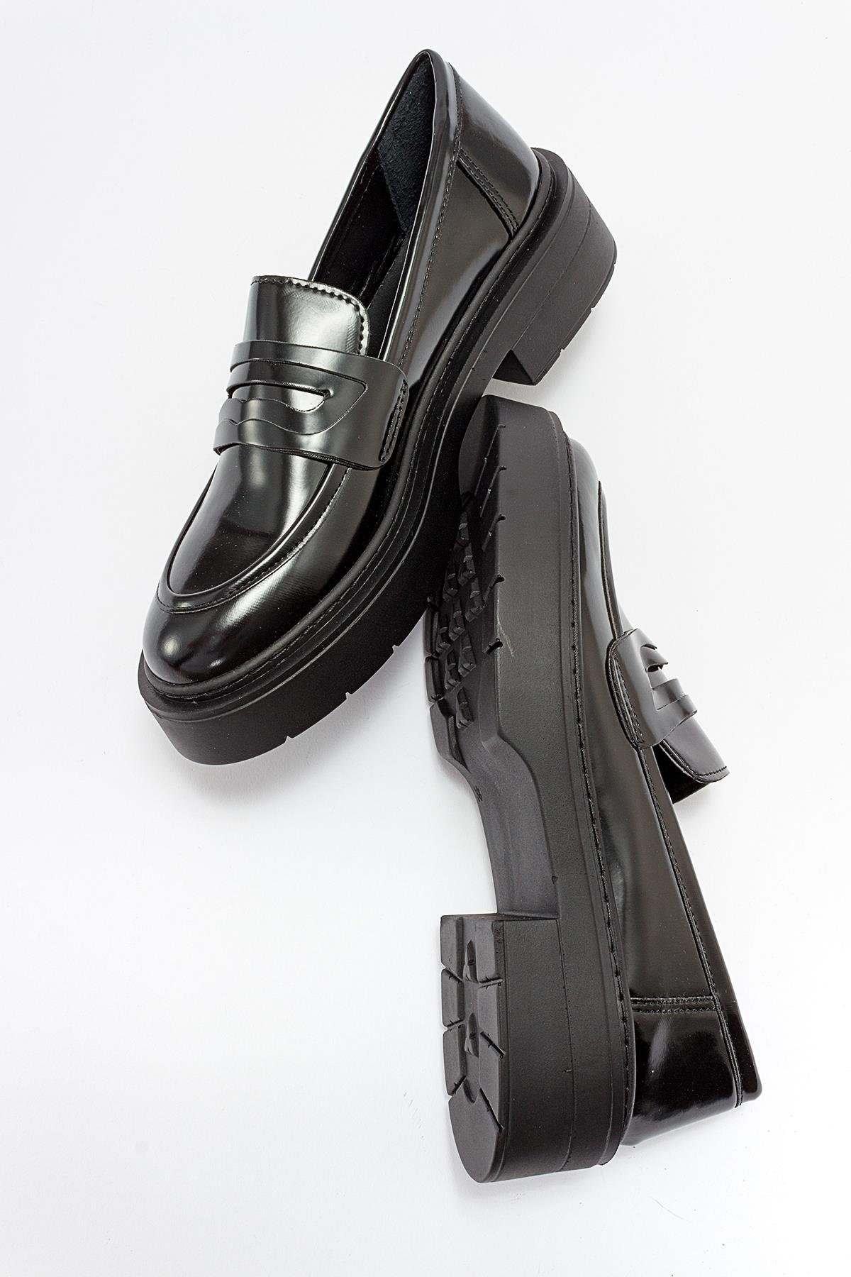 46-5004-1-SIYAH ACMANONTE Siyah Açma Kadın Loafer
