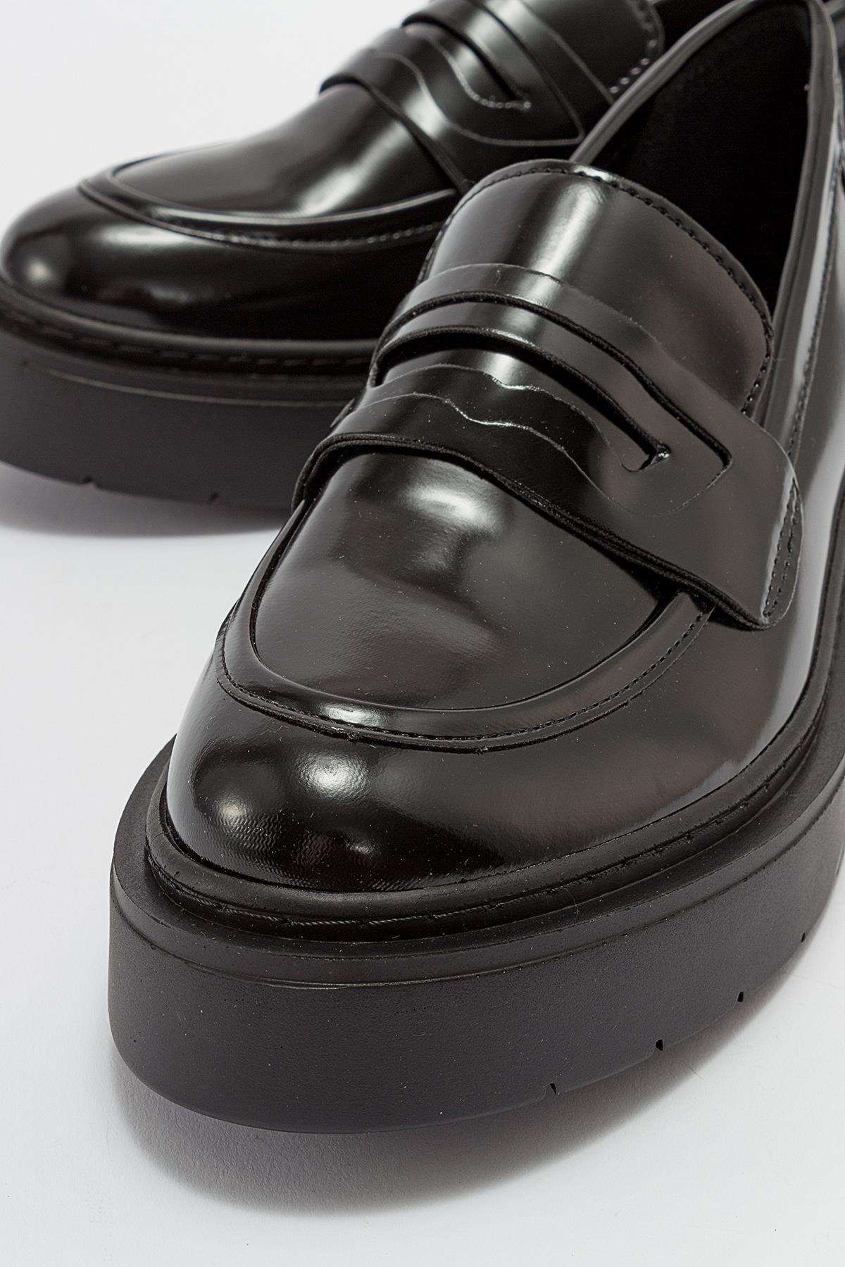 46-5004-1-SIYAH ACMANONTE Siyah Açma Kadın Loafer