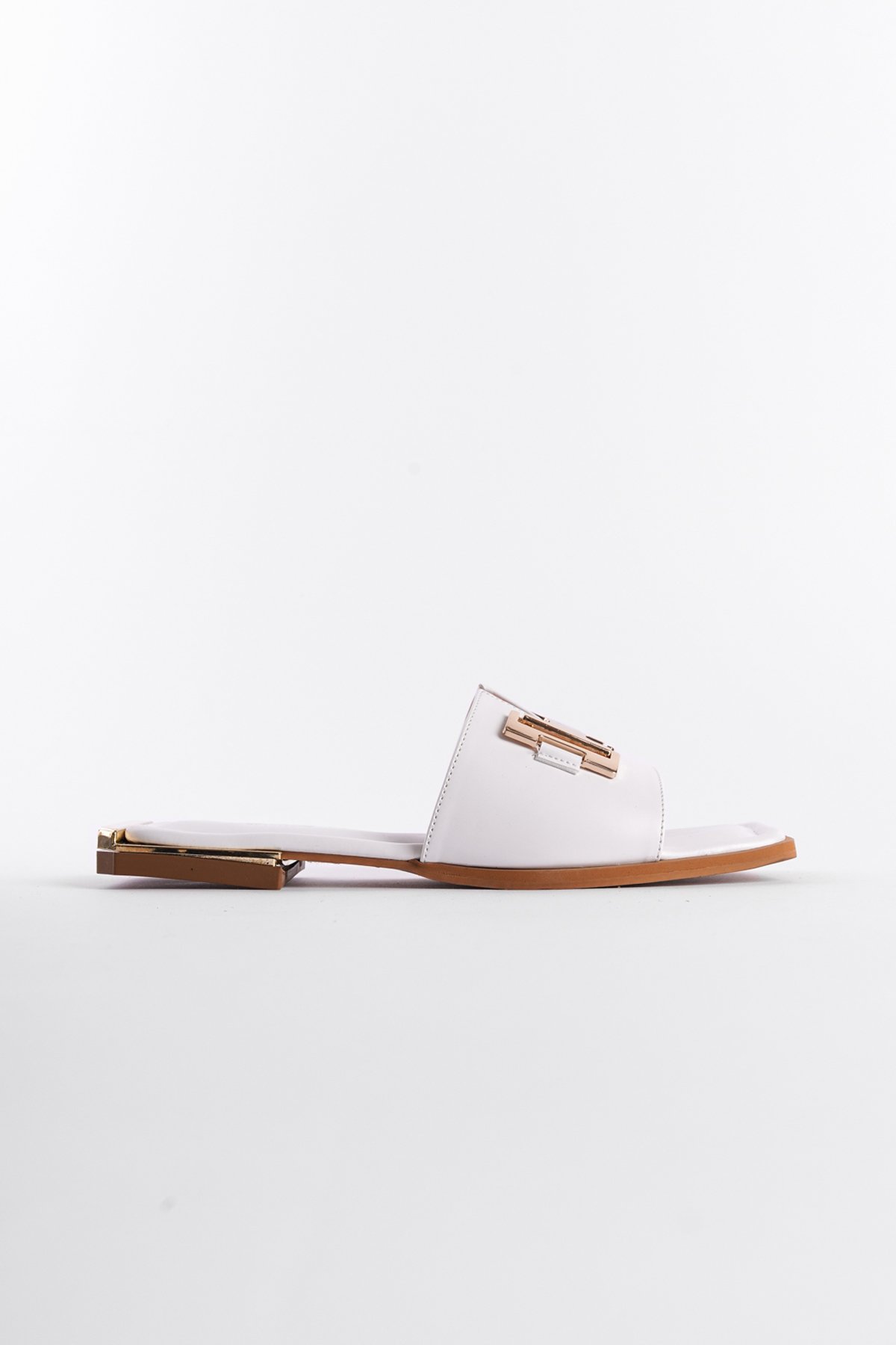 Capone Blunt Toe Metal Bouckle Metal Heel Detail Woman Sandals