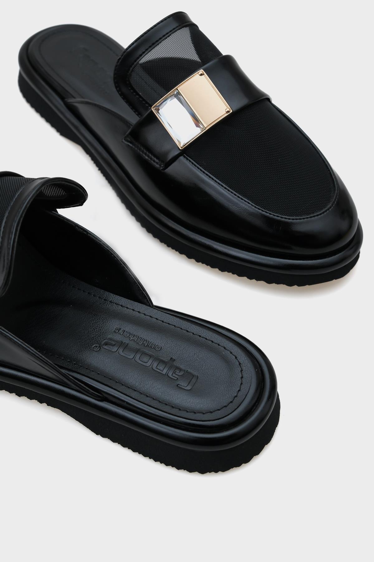 Capone Closed Toe Mesh Women Black Sandals