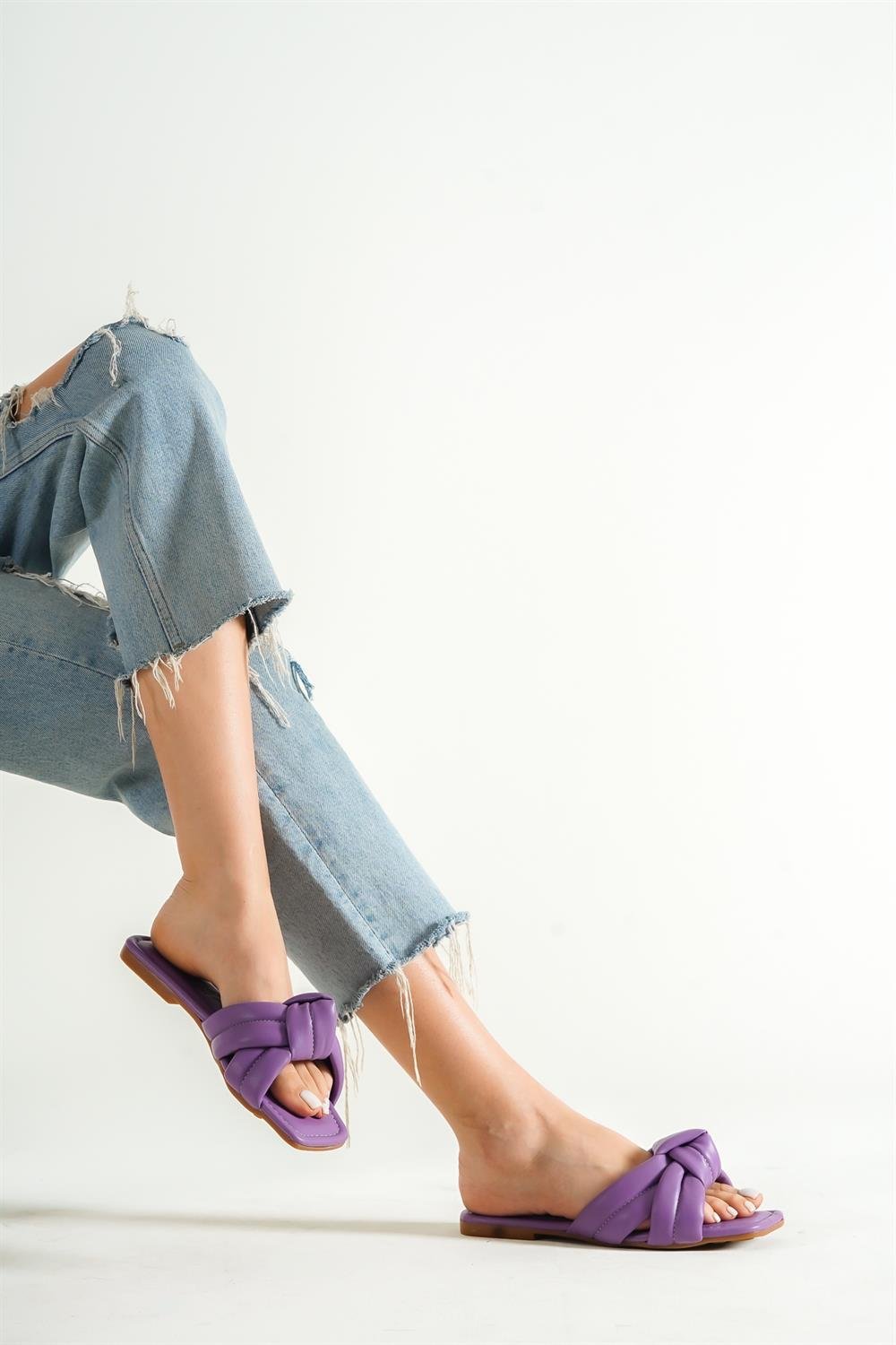 Capone Flat Heel Woman Sandals