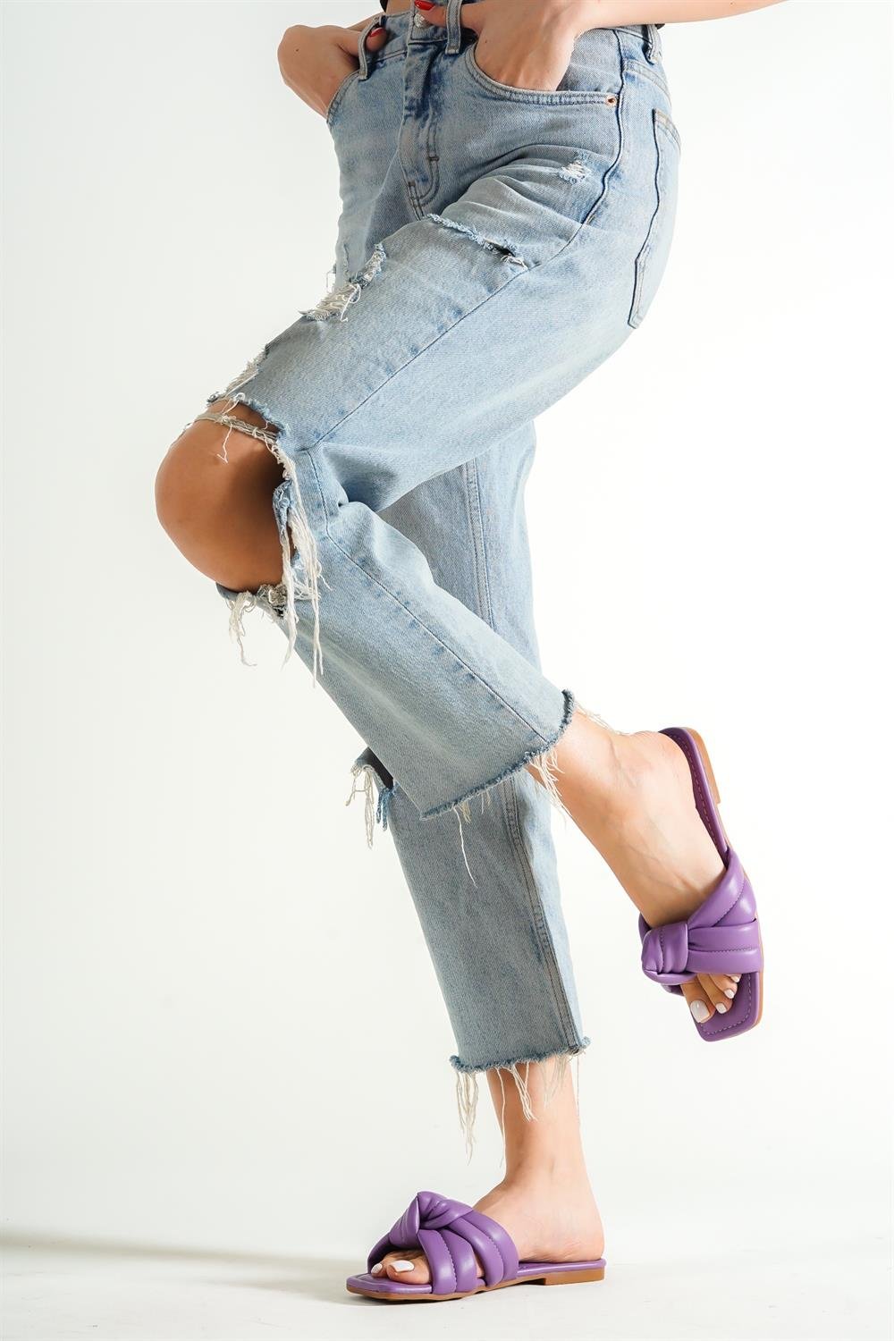 Capone Flat Heel Woman Sandals