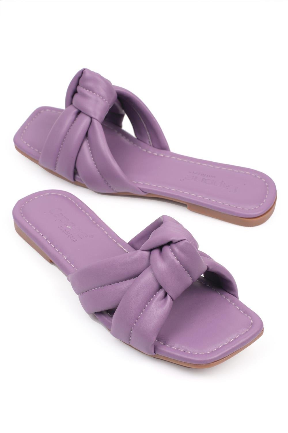 Capone Flat Heel Woman Sandals